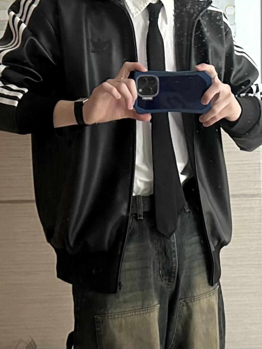 Adidas Faux Leather Adicolor 3S Loose Firebird Tracksuit Jacket Black - KR Sizing 착용 스타일