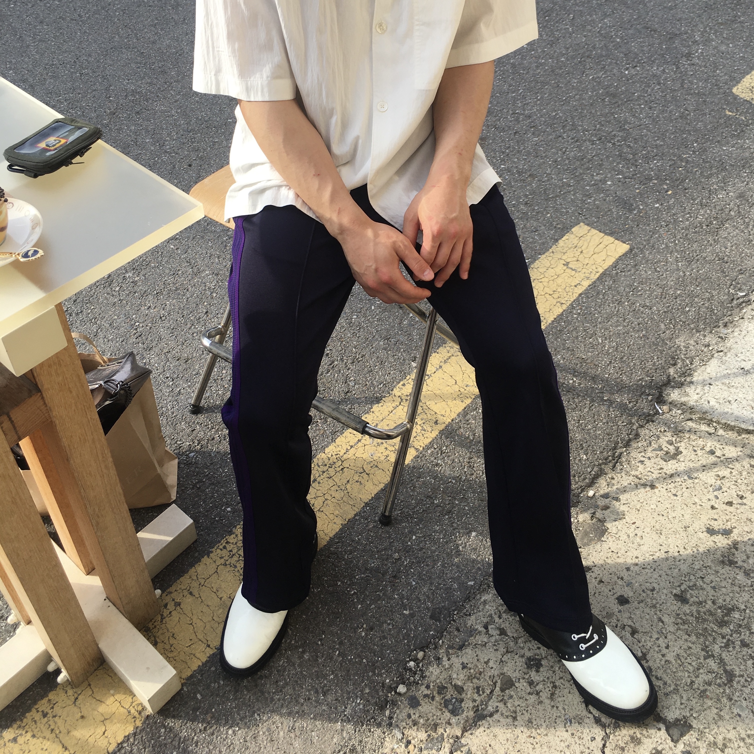 Needles Boot-Cut Track Pants Poly Smooth Navy 착용 스타일 - 4