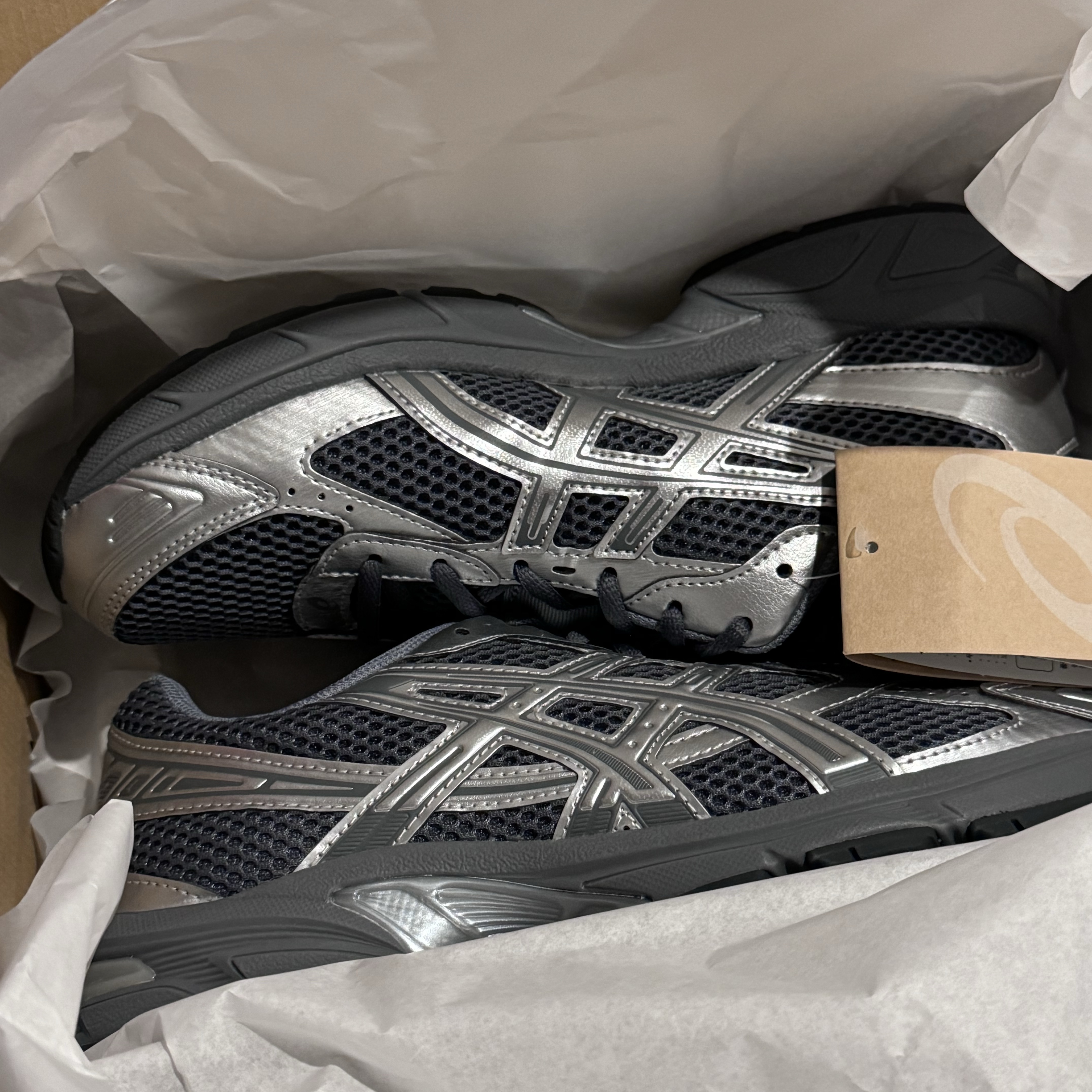 Asics Gel-1130 Steel Grey Pure Silver 착용 스타일 - 1