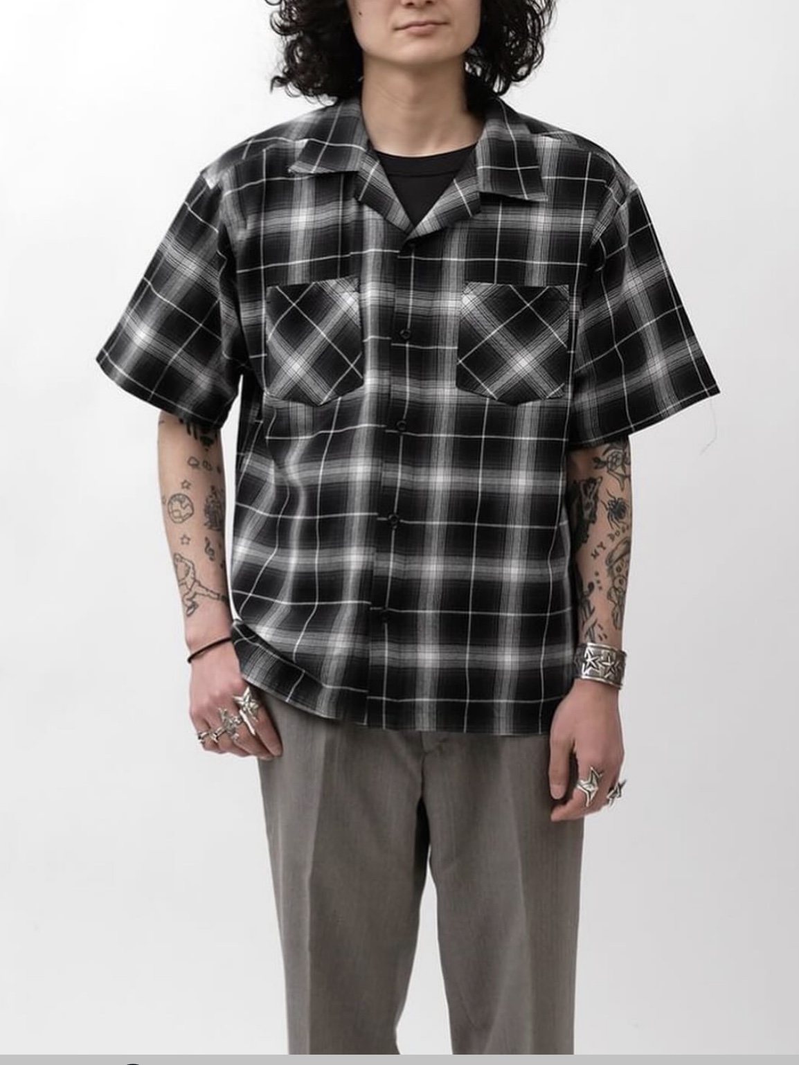 Rafu x Loose Joints Black 착용 스타일