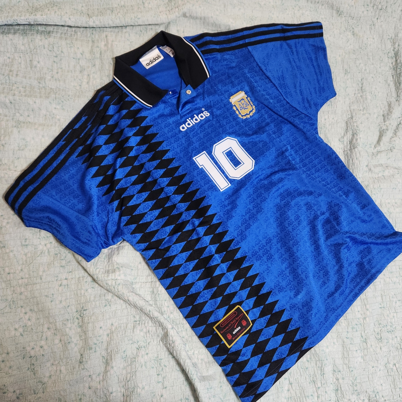 Adidas Argentina 1994 Away Jersey Blue - US Sizing 착용 스타일