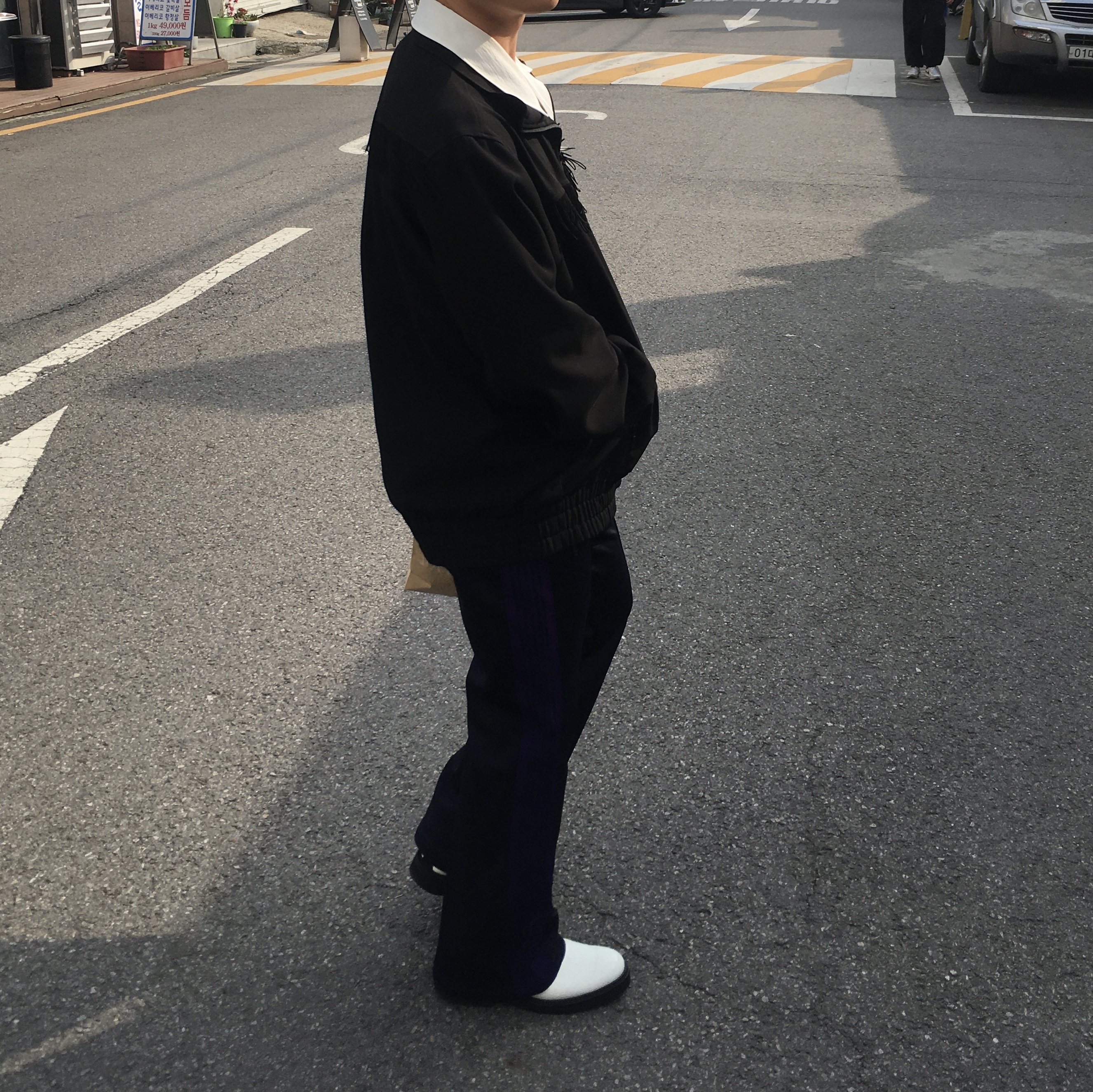 Needles Boot-Cut Track Pants Poly Smooth Navy 착용 스타일 - 3