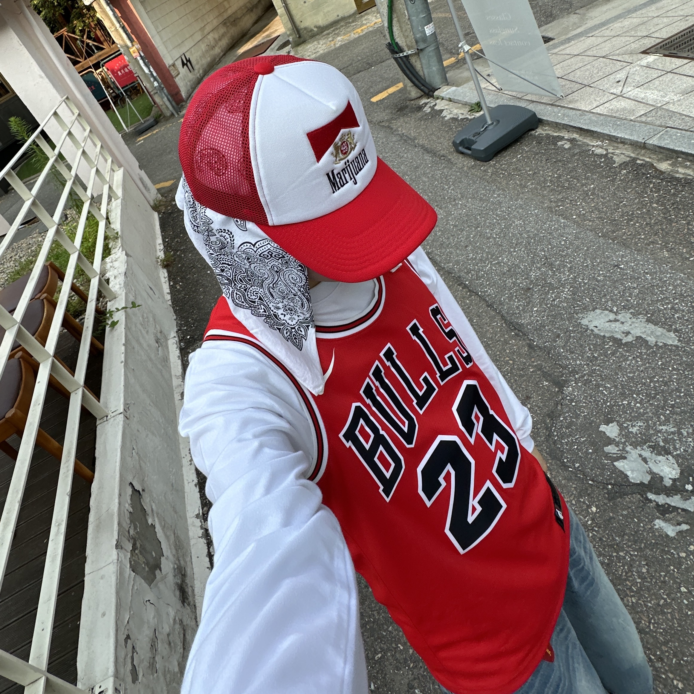 Jordan 6 Retro Carmine 2021, Nike Chicago Bulls Swingman Custom Jersey - Icon Edition 착용 스타일 - 3