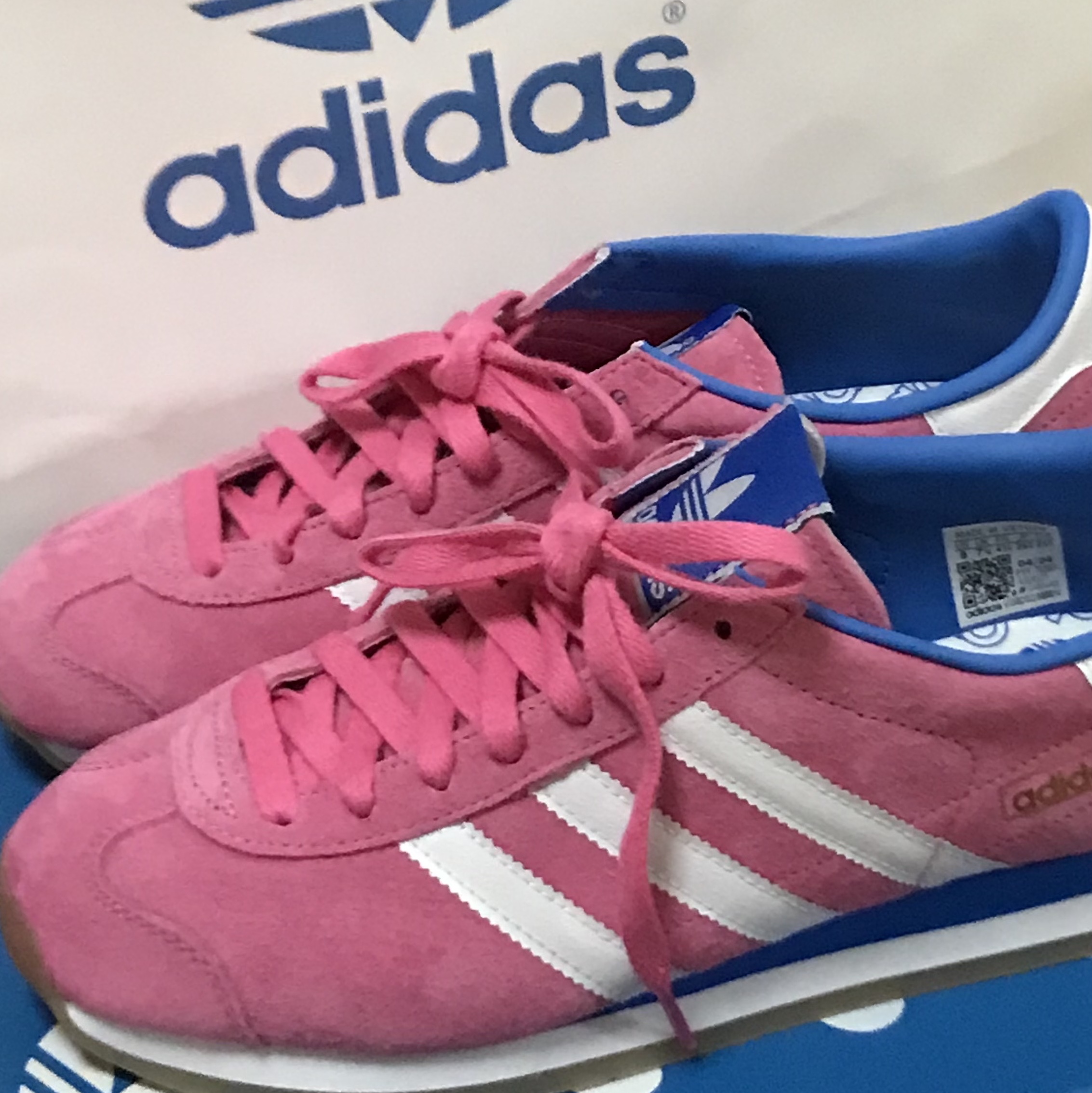 Adidas Country Japan OG Pink Fusion Footwear White 착용 스타일 - 1