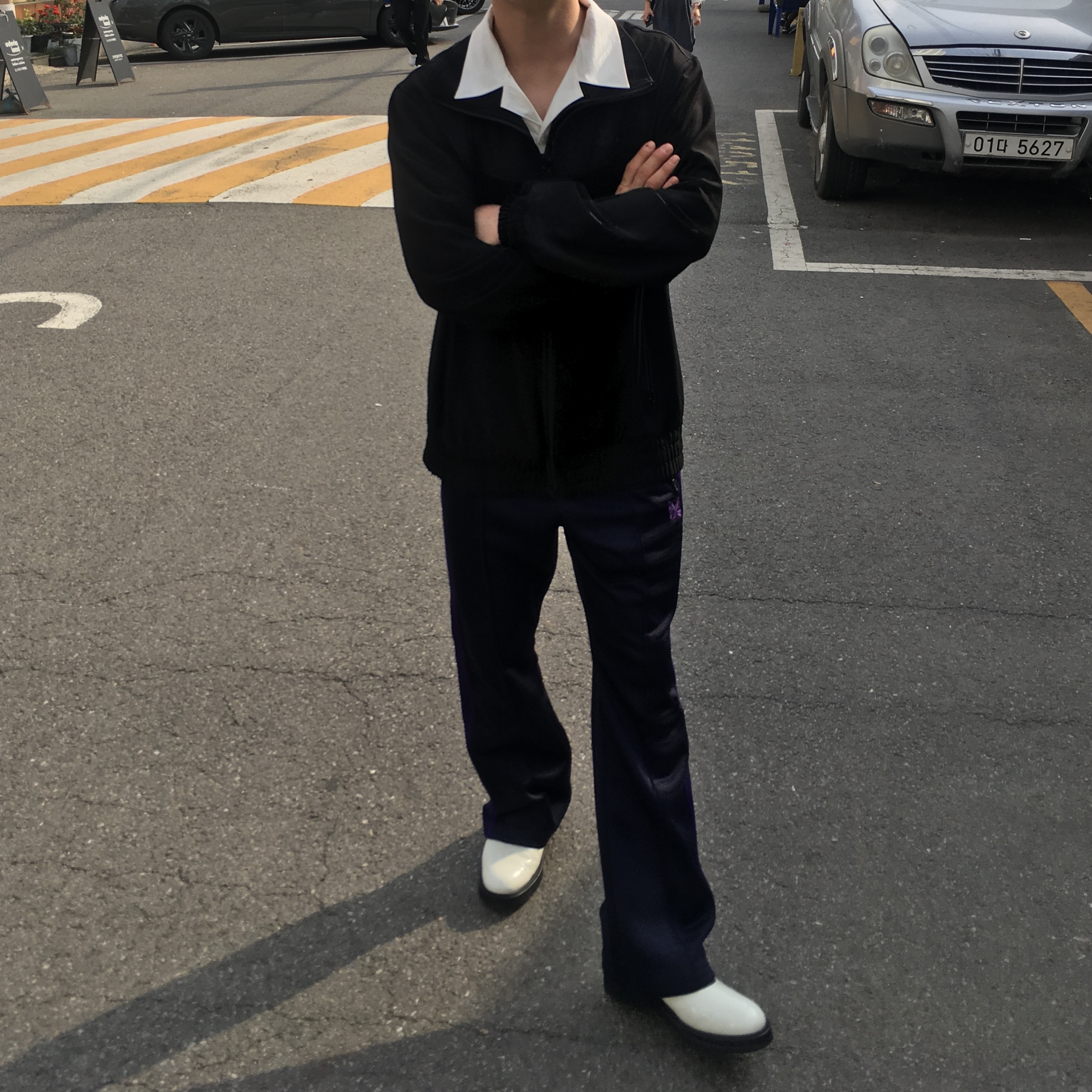 Needles Boot-Cut Track Pants Poly Smooth Navy 착용 스타일 - 2