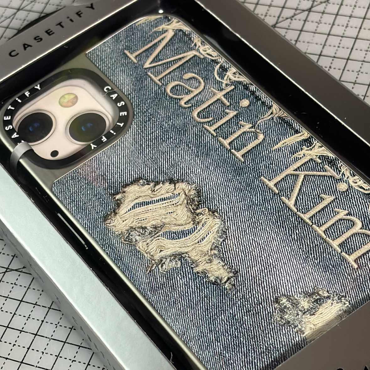 Casetify x Matin Kim iPhone Destroyed Denim Magsafe Mirror Case Silver 착용 스타일