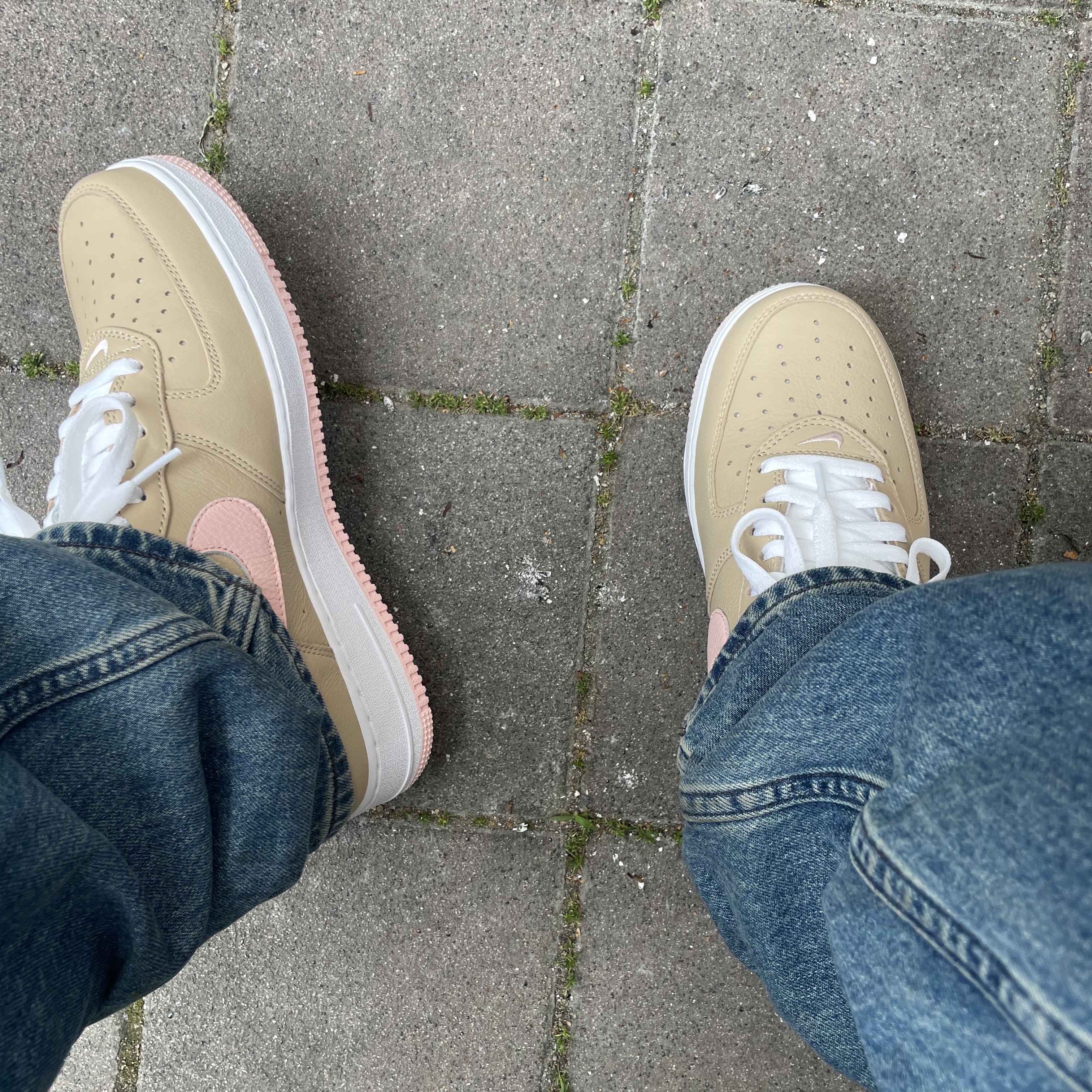 Nike Air Force 1 Low Linen 2024 착용 스타일