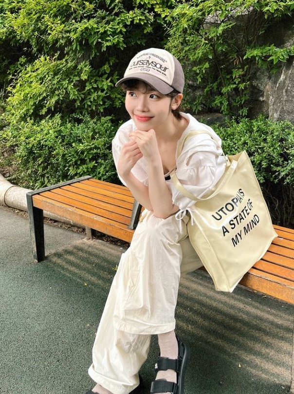 Fillintheblank Stance Coated Multi Bag Grey 착용 스타일