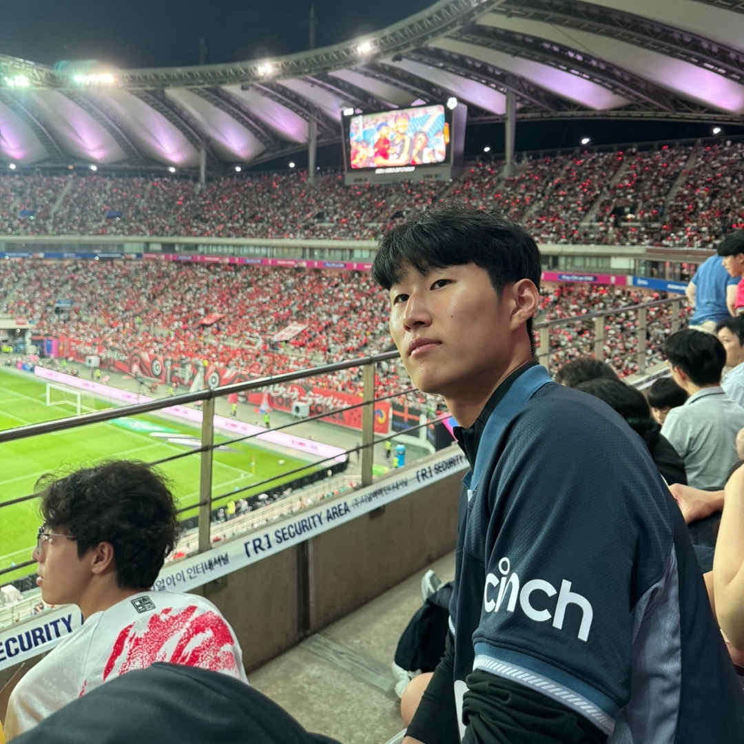 Nike Tottenham Hotspur 2023/24 Dri-Fit Stadium Away Jersey Mystic Navy (Non Marking Ver.) 착용 스타일
