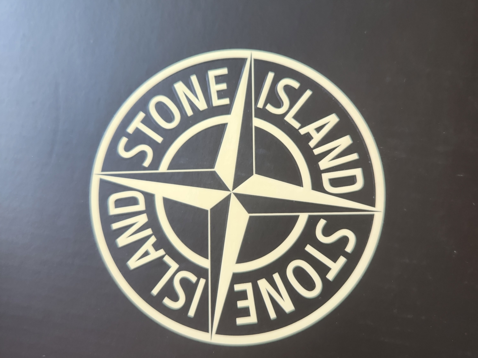 New Balance x Stone Island 574 Legacy Dark Green 착용 스타일 - 3