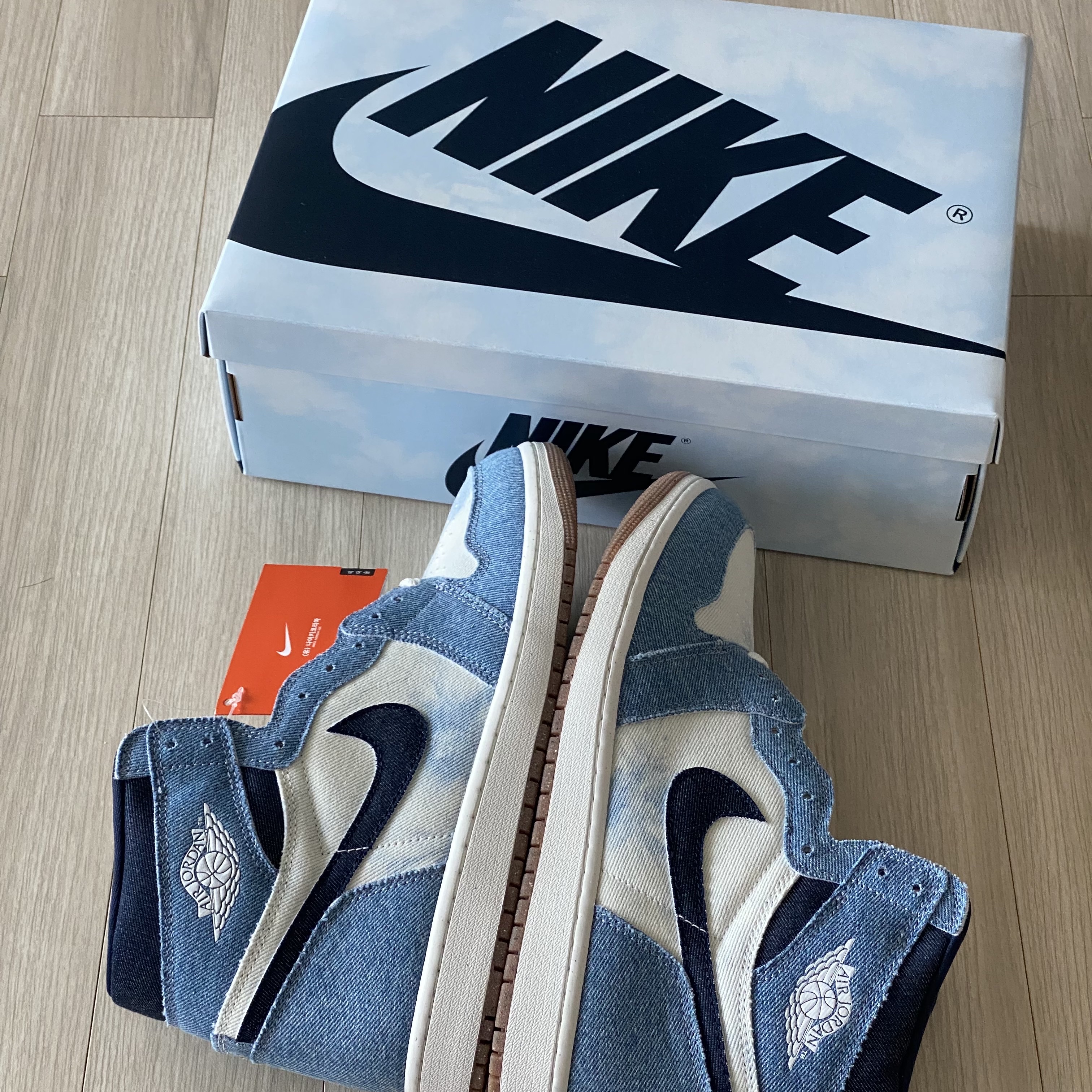 Jordan 1 Retro High OG Denim 착용 스타일