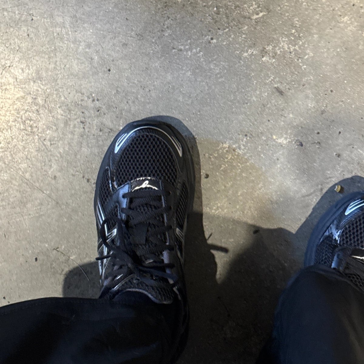 Asics Gel-1130 Black Pure Silver 착용 스타일