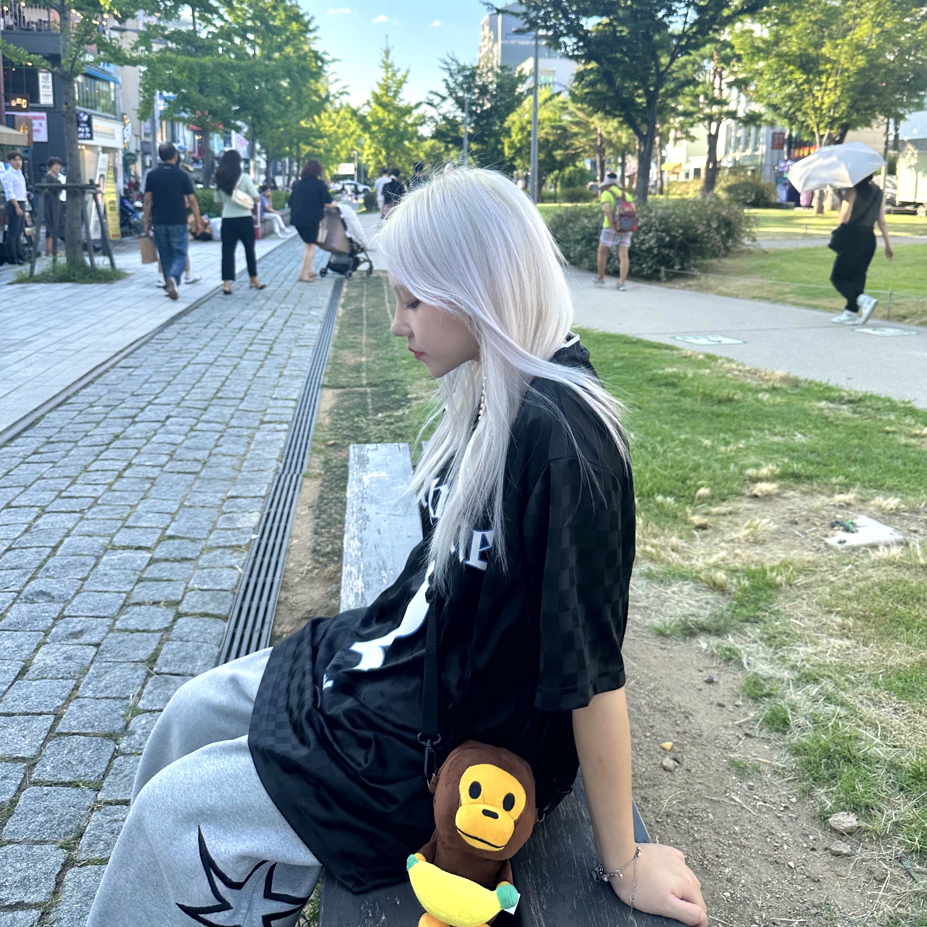 Supreme x Umbro Soccer Jersey Black - 22SS 착용 스타일 - 1