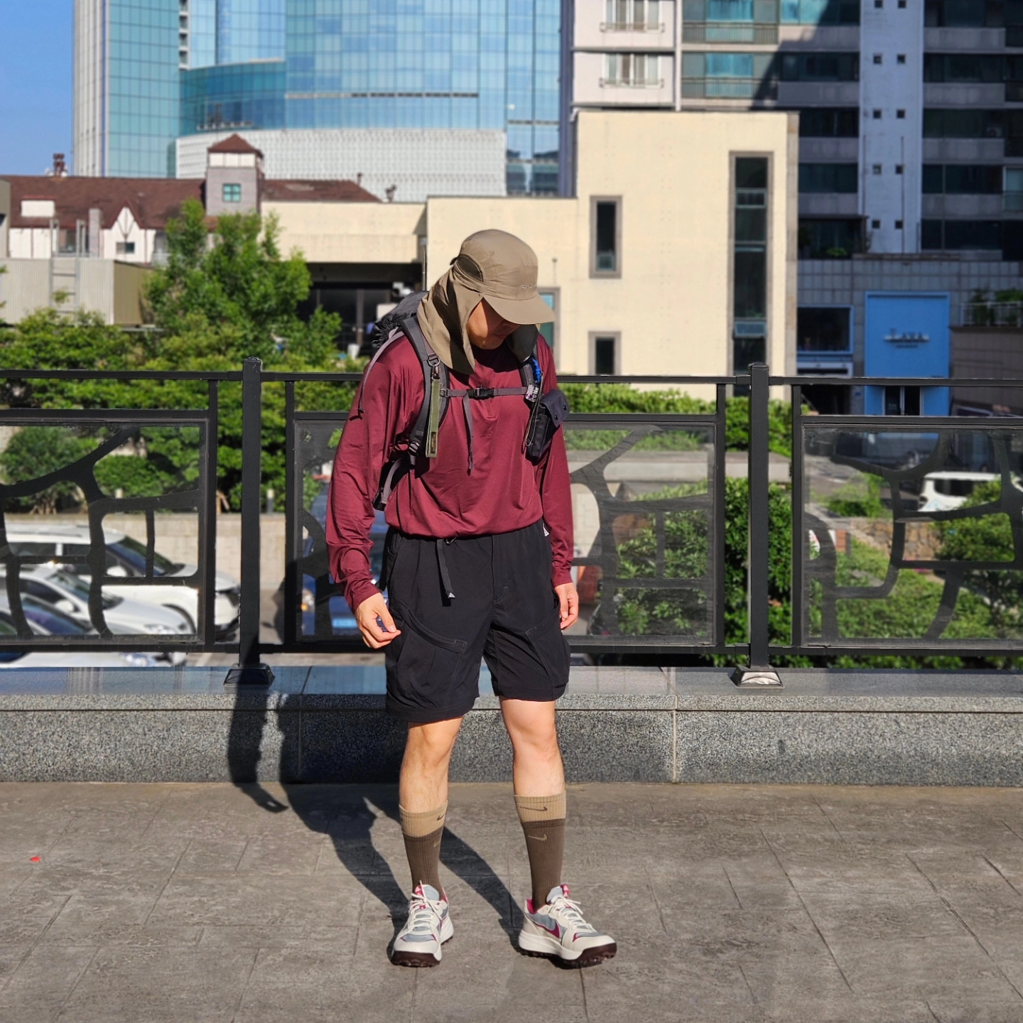 Nike ACG Lowcate Mica Green Light Bone, Nike ACG Smith Summit Cargo Pants Black - Asia 착용 스타일 - 5