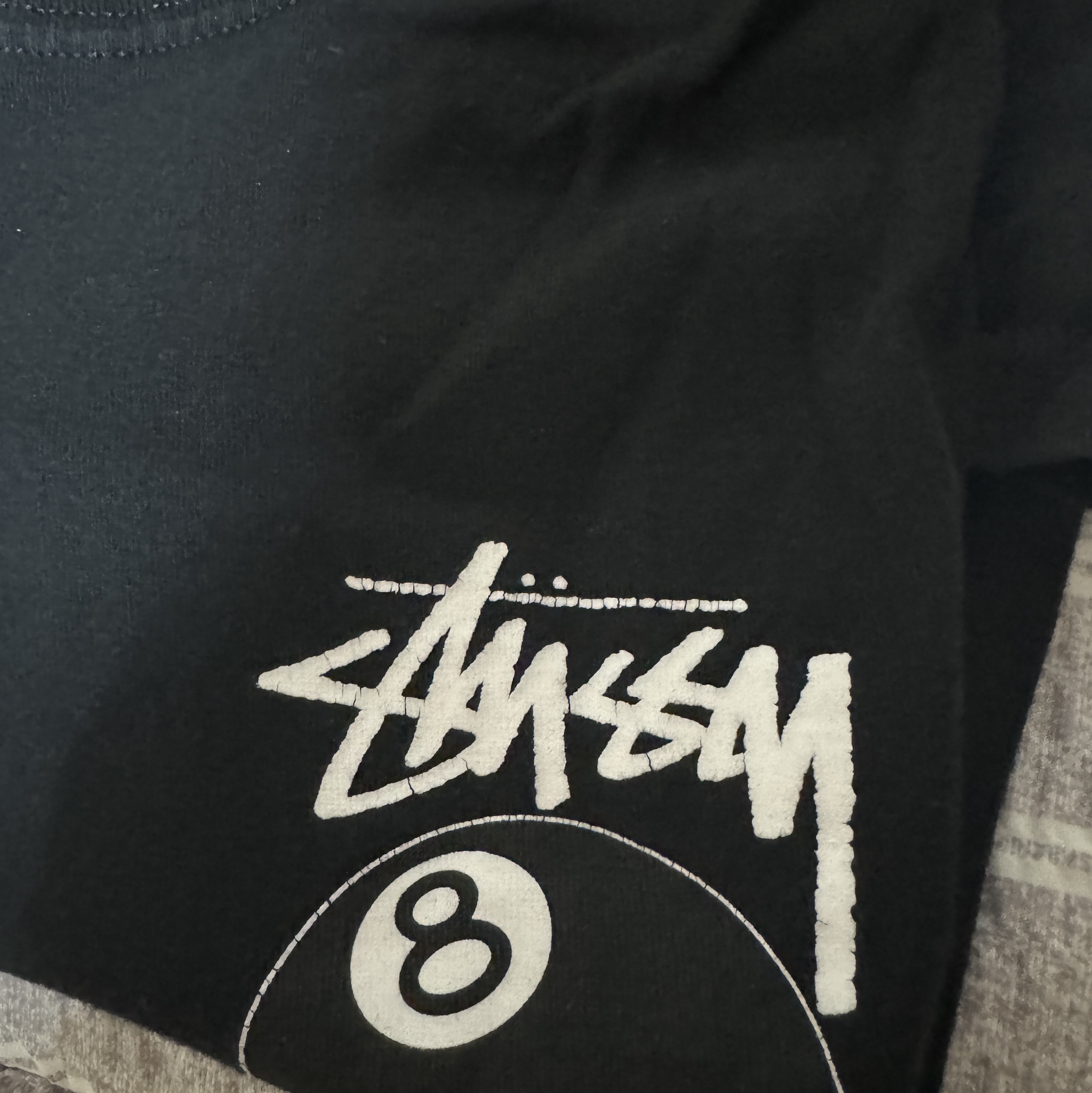Stussy 8 Ball T-Shirt Black - 22SS 착용 스타일