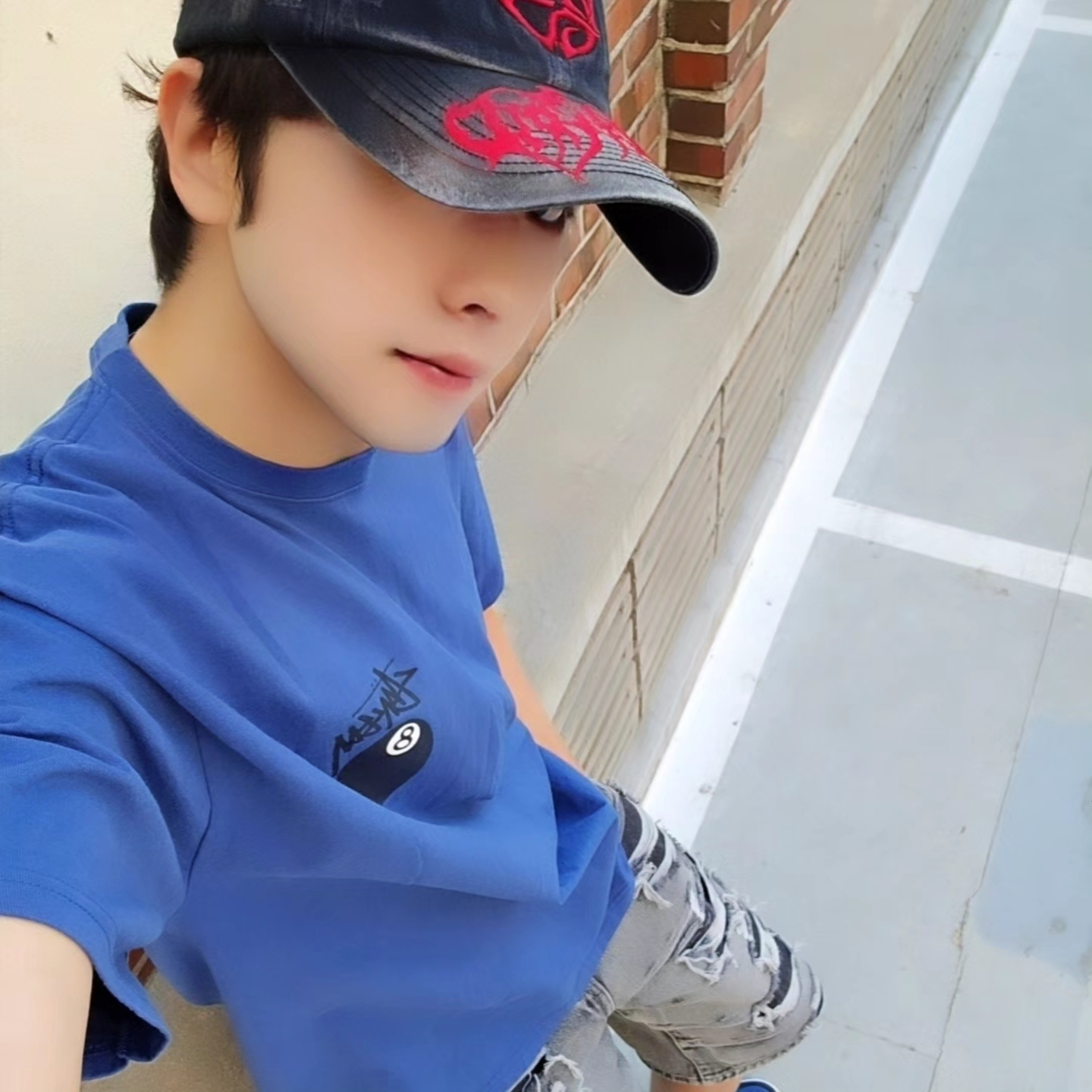 Stussy 8 Ball T-Shirt Midnight - 22SS, Jordan 1 Retro Low OG Mystic Navy 착용 스타일 - 5