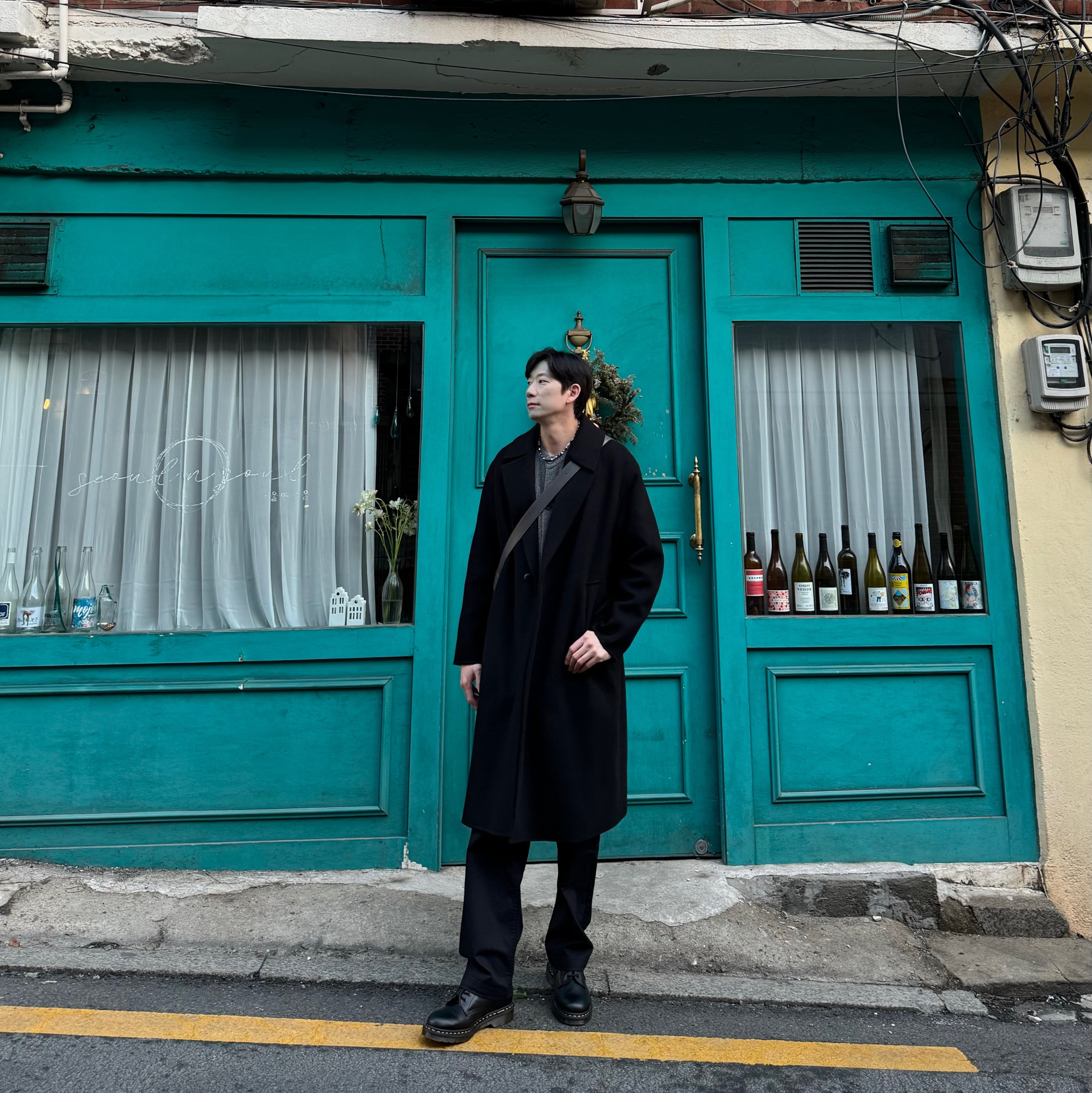 Dr. Martens 1460 Smooth Boots Black 착용 스타일 - 1