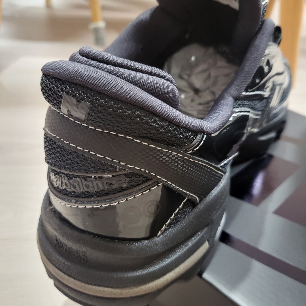 New Balance x Aime Leon Dore 1000 Black 착용 스타일 - 3