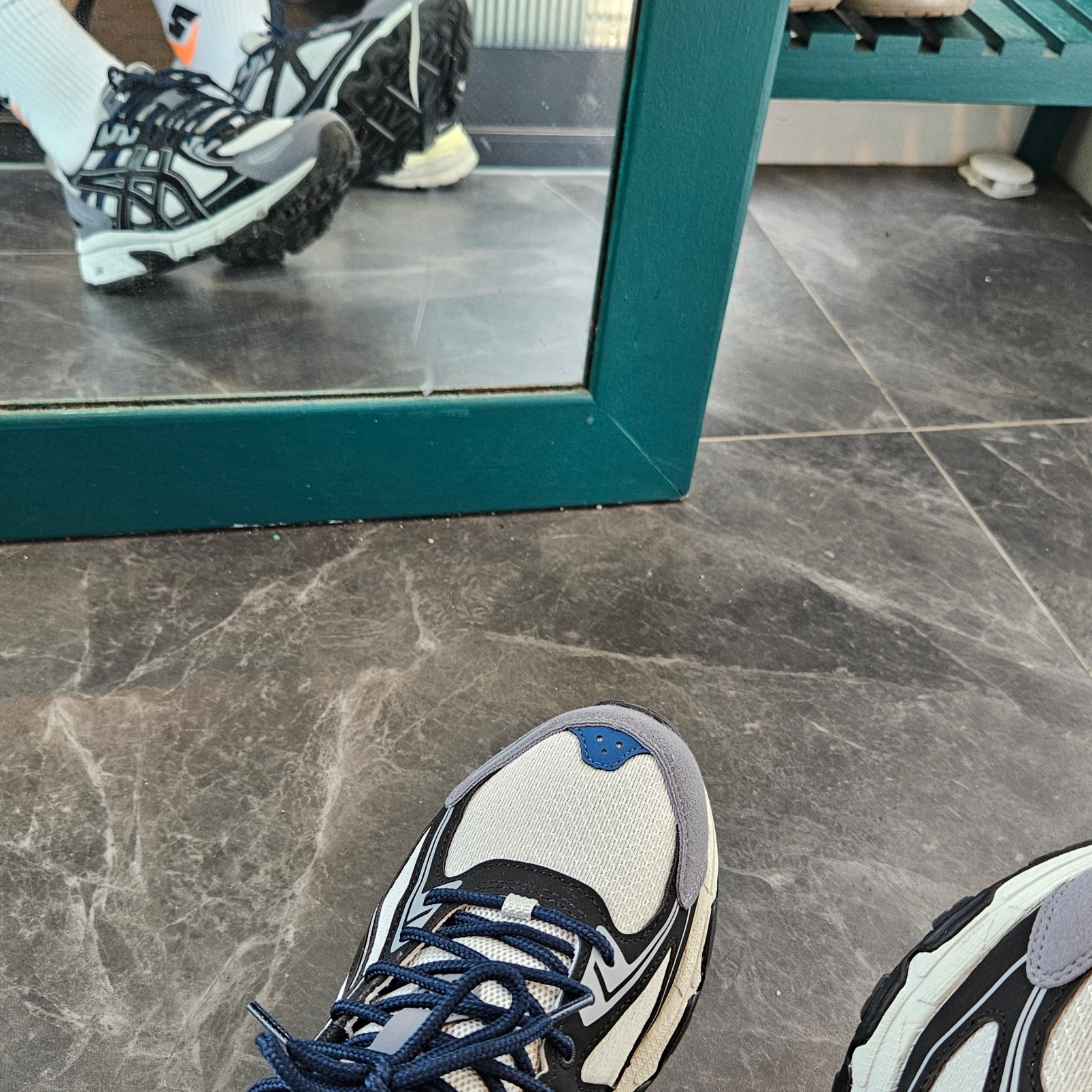 Asics Gel-Venture 6 SPS Glacier Grey 착용 스타일