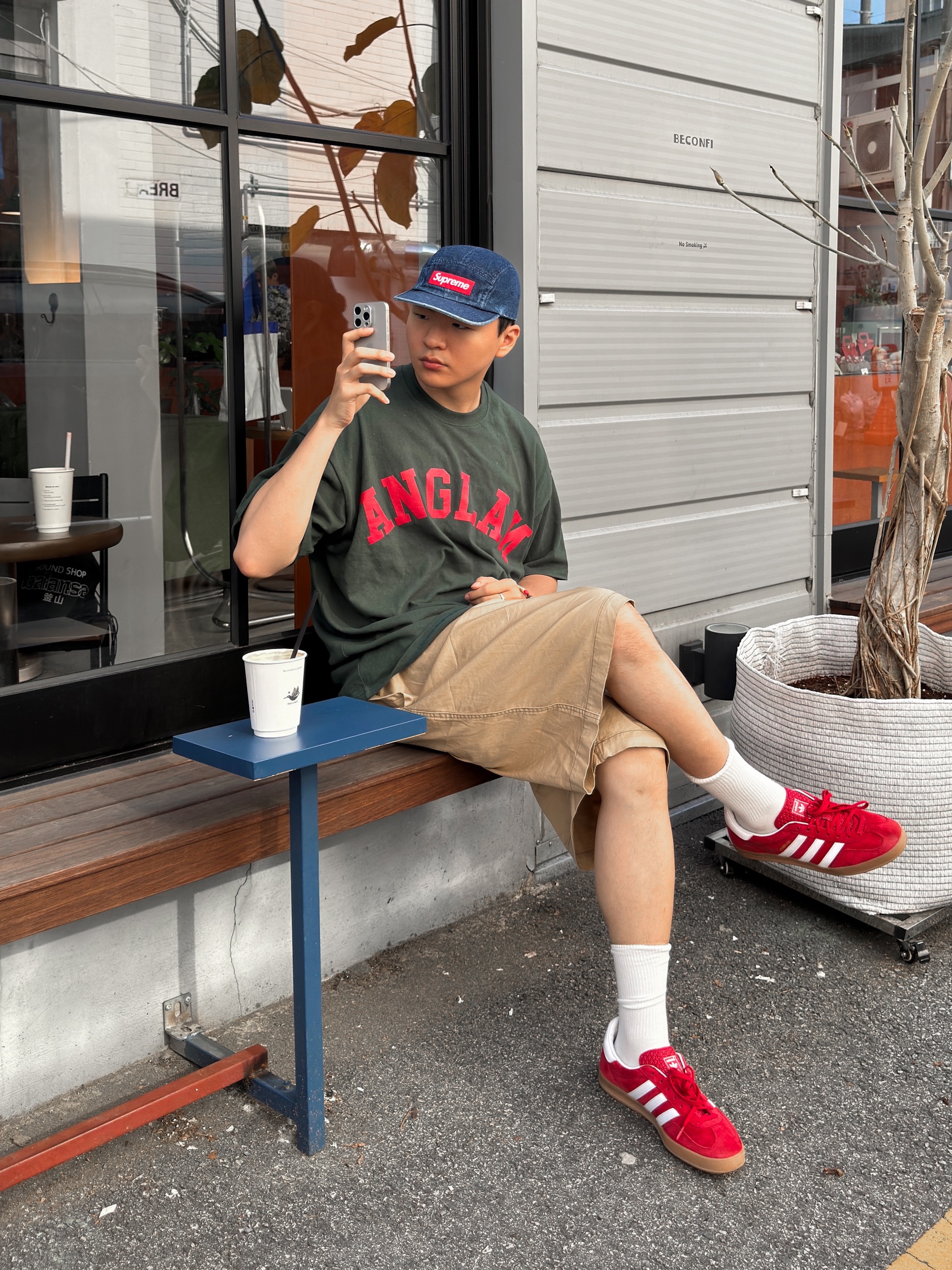 Adidas Gazelle Indoor Scarlet 착용 스타일 - 4