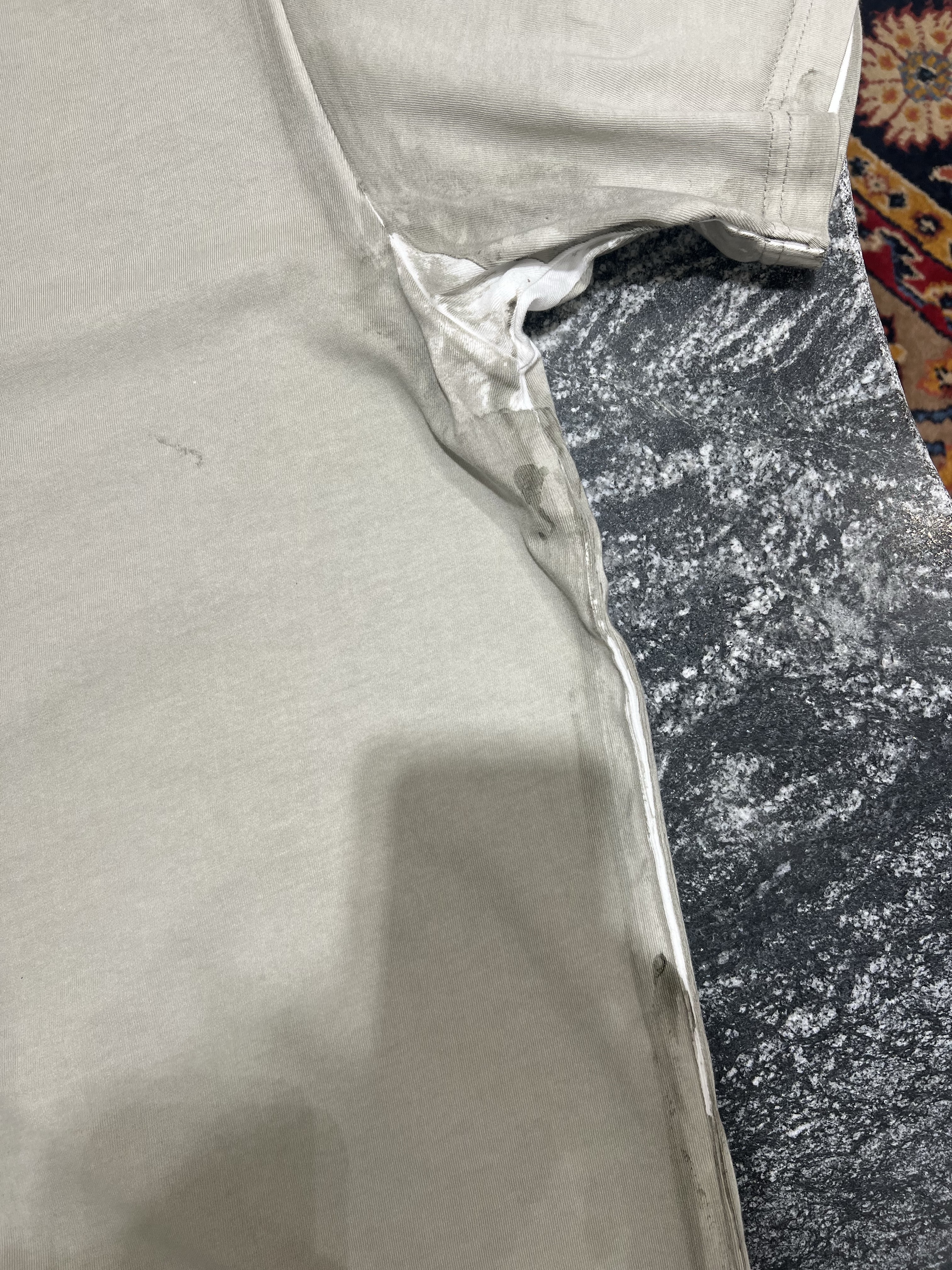 Supreme Overprint Small Box S/S Top Grey - 24SS, Balenciaga Defender Sneakers Light Beige 착용 스타일 - 5