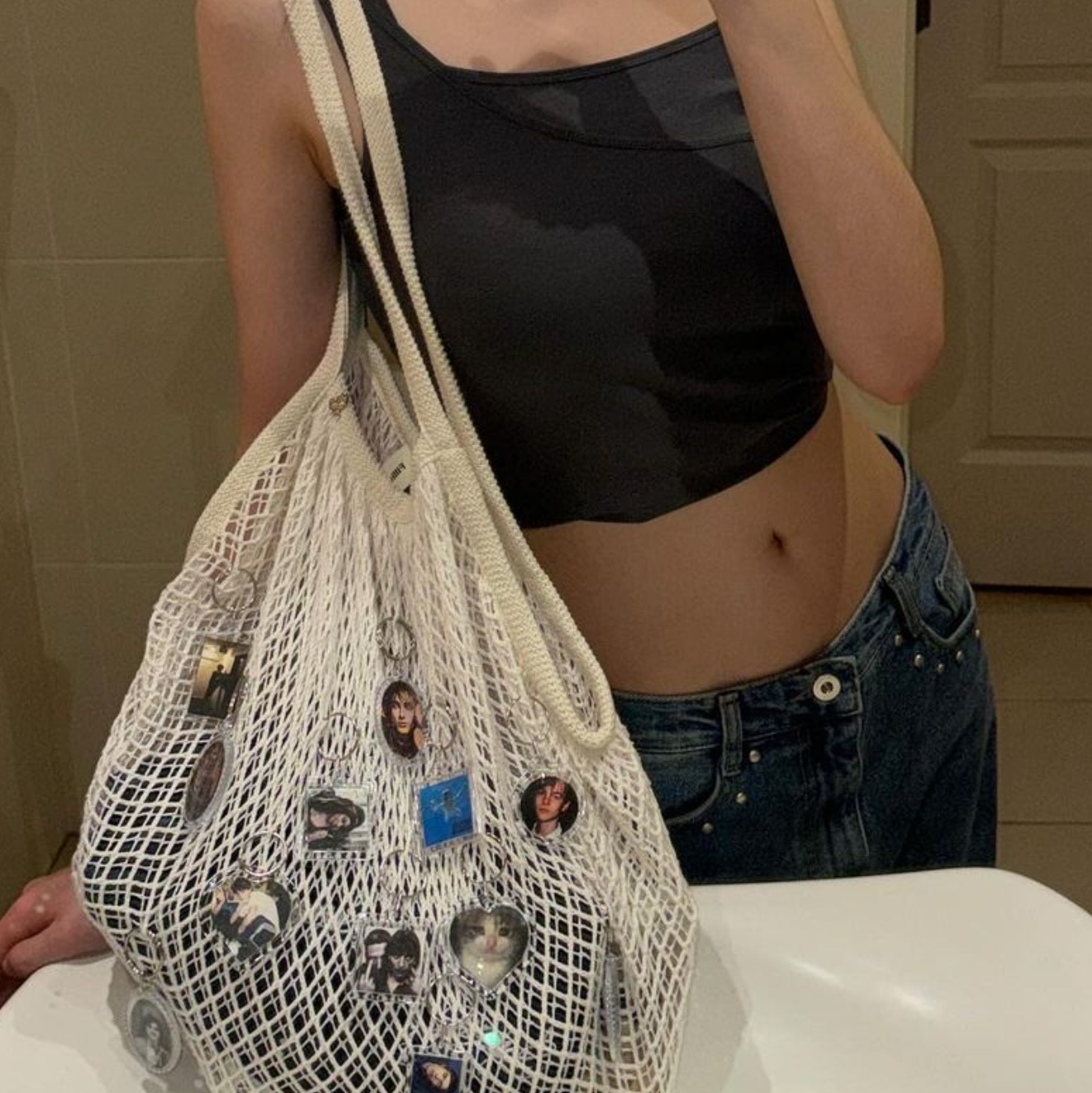 Fillintheblank Fish Crochet Bag Blue, Fillintheblank Fish Crochet Bag Black 착용 스타일