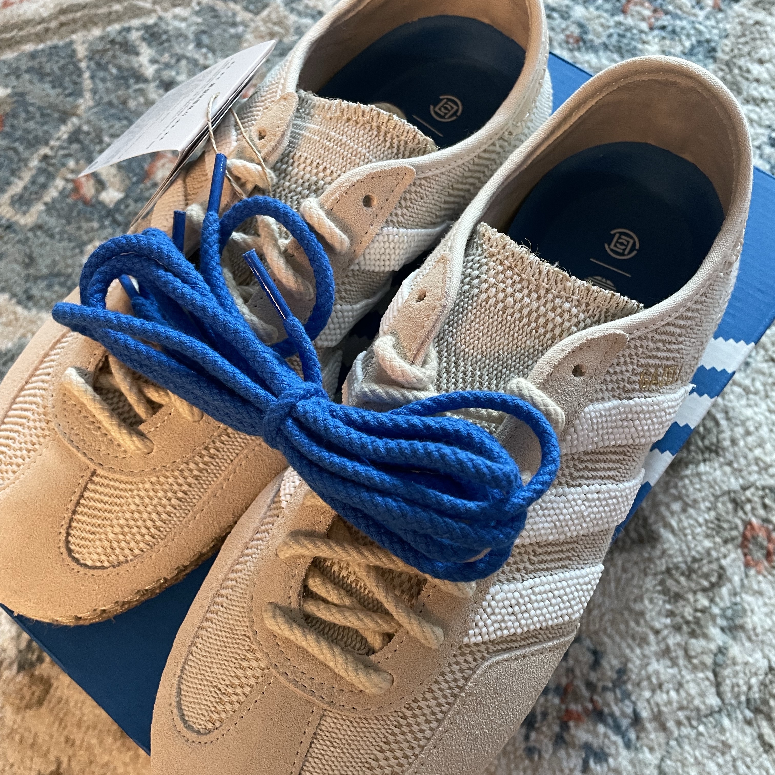 Adidas x Clot Gazelle Halo Ivory Cloud White 착용 스타일 - 3