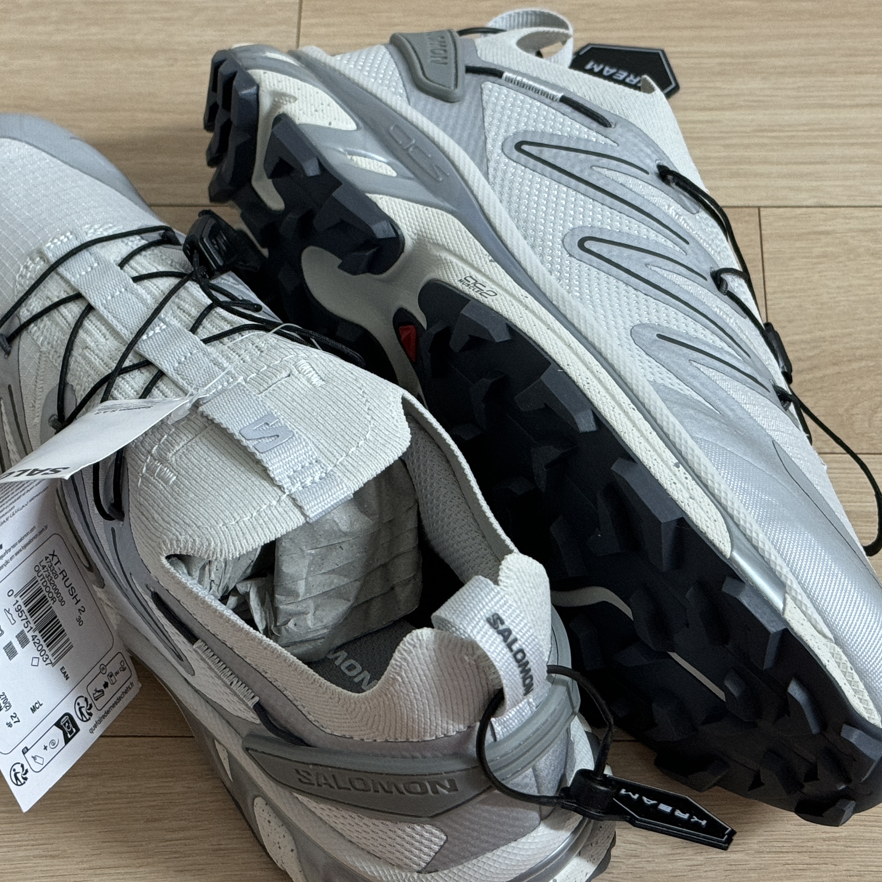 Salomon XT-Rush 2 Lunar Rock Silver Metallic X 착용 스타일 - 3