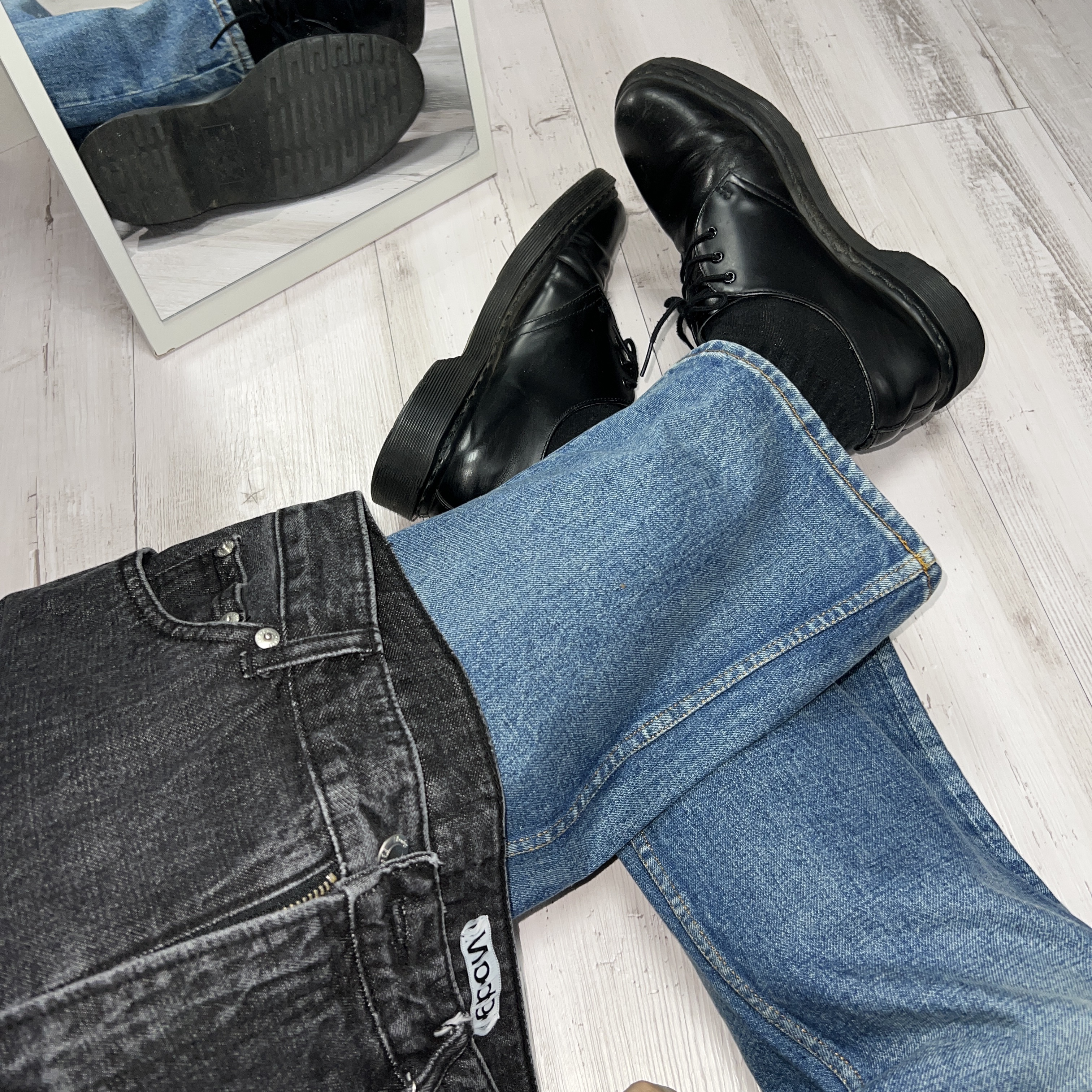 Dr. Martens 1461 Mono Black 착용 스타일