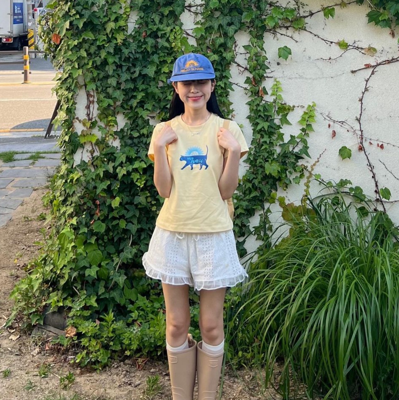 Hello Sunrise Washed OG Logo 6panel Cap Ocean Blue, Hello Sunrise Washed OG Logo Ball Cap Camel Brown 착용 스타일