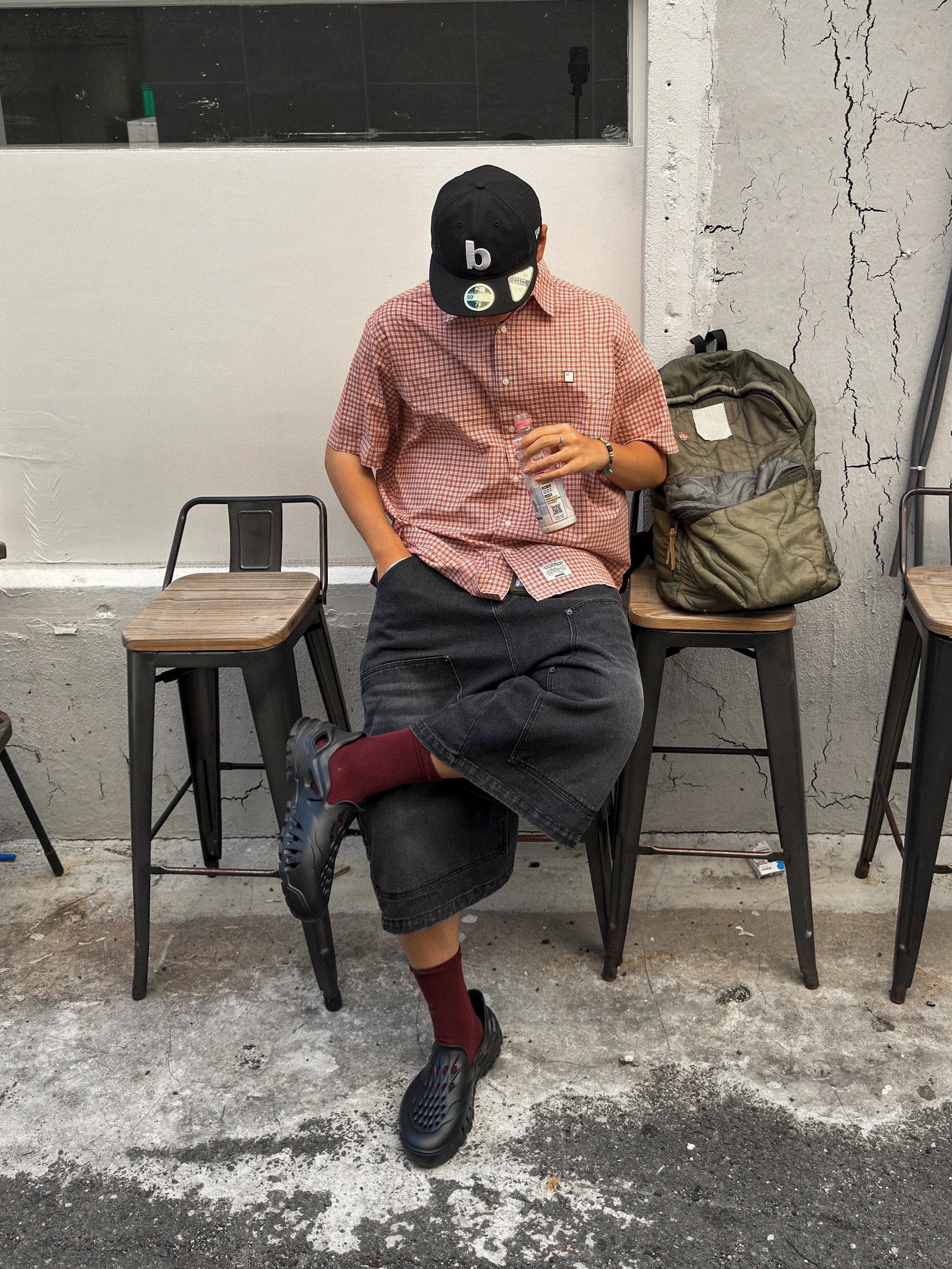 Vans AMZN Pacu Black 착용 스타일 - 1