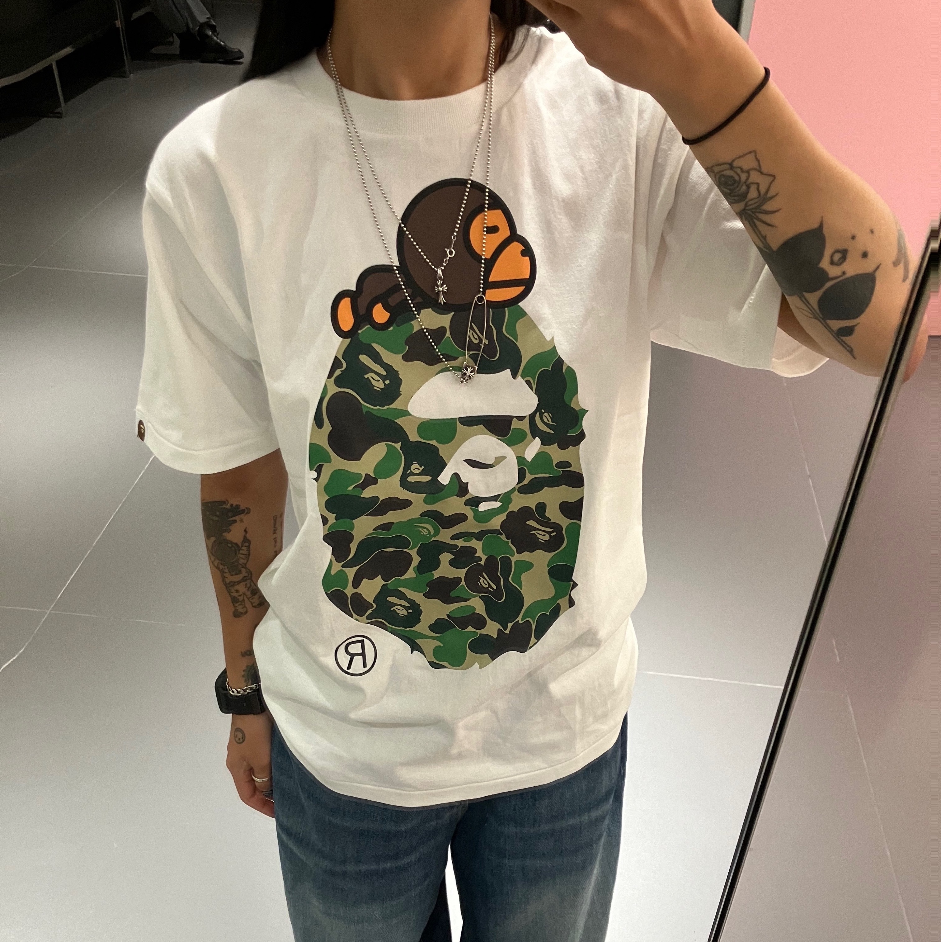 BAPE ABC Camo Milo on Big Ape T-Shirt White Green 착용 스타일