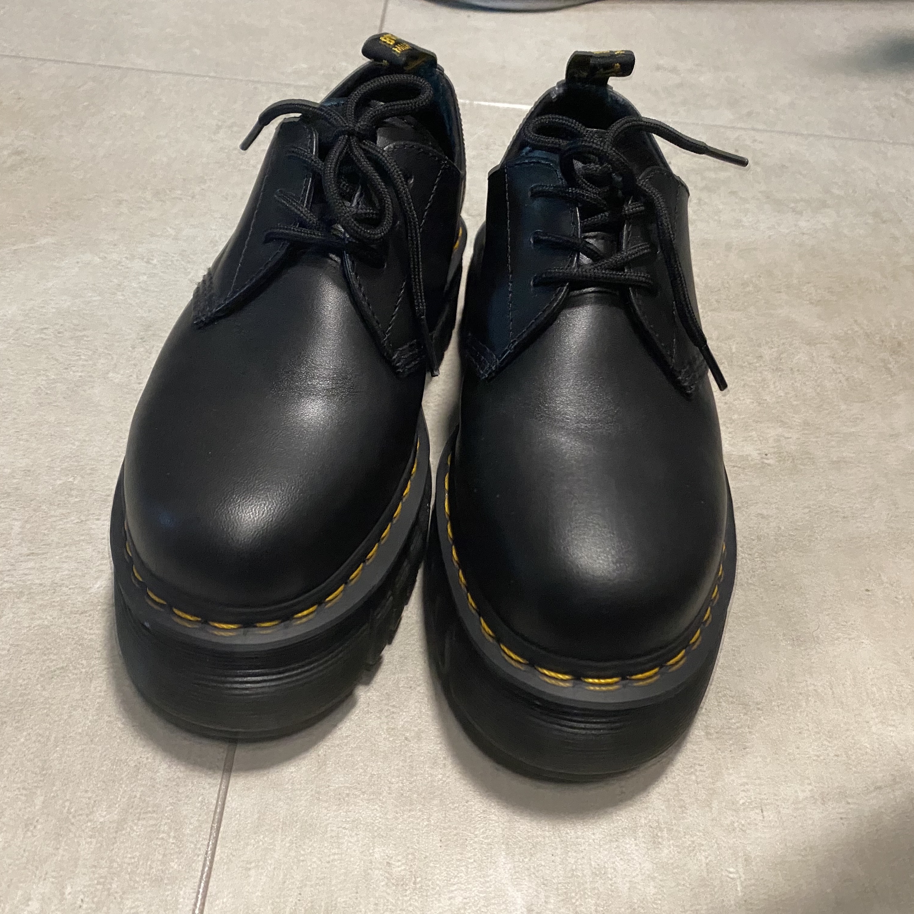 (W) Dr. Martens Audrick 3-Eye Shoes Black 착용 스타일
