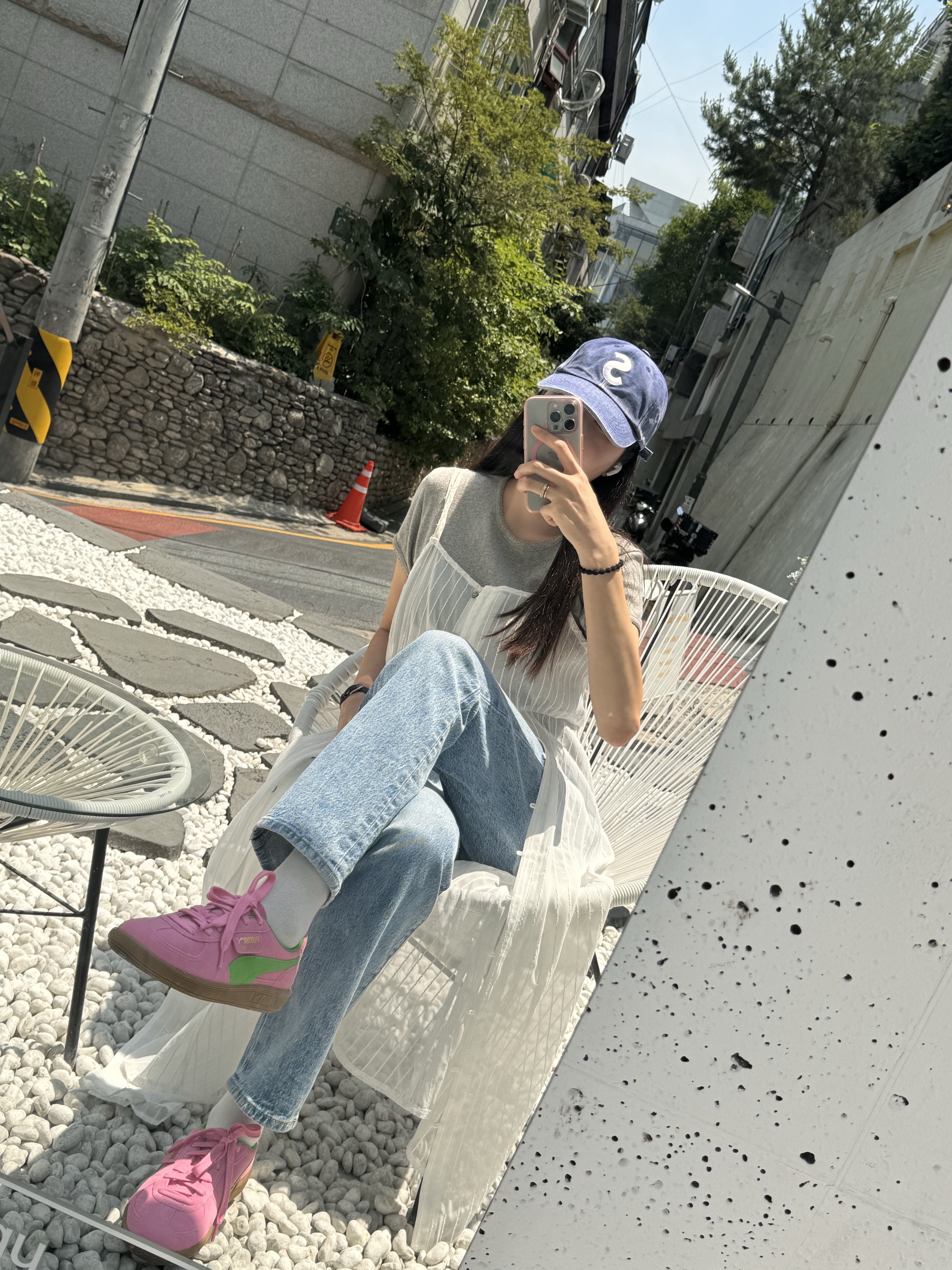 (W) Puma Palermo Special Pink Delight Green, Supreme Pigment Print S Logo 6-Panel Navy - 23FW 착용 스타일 - 2