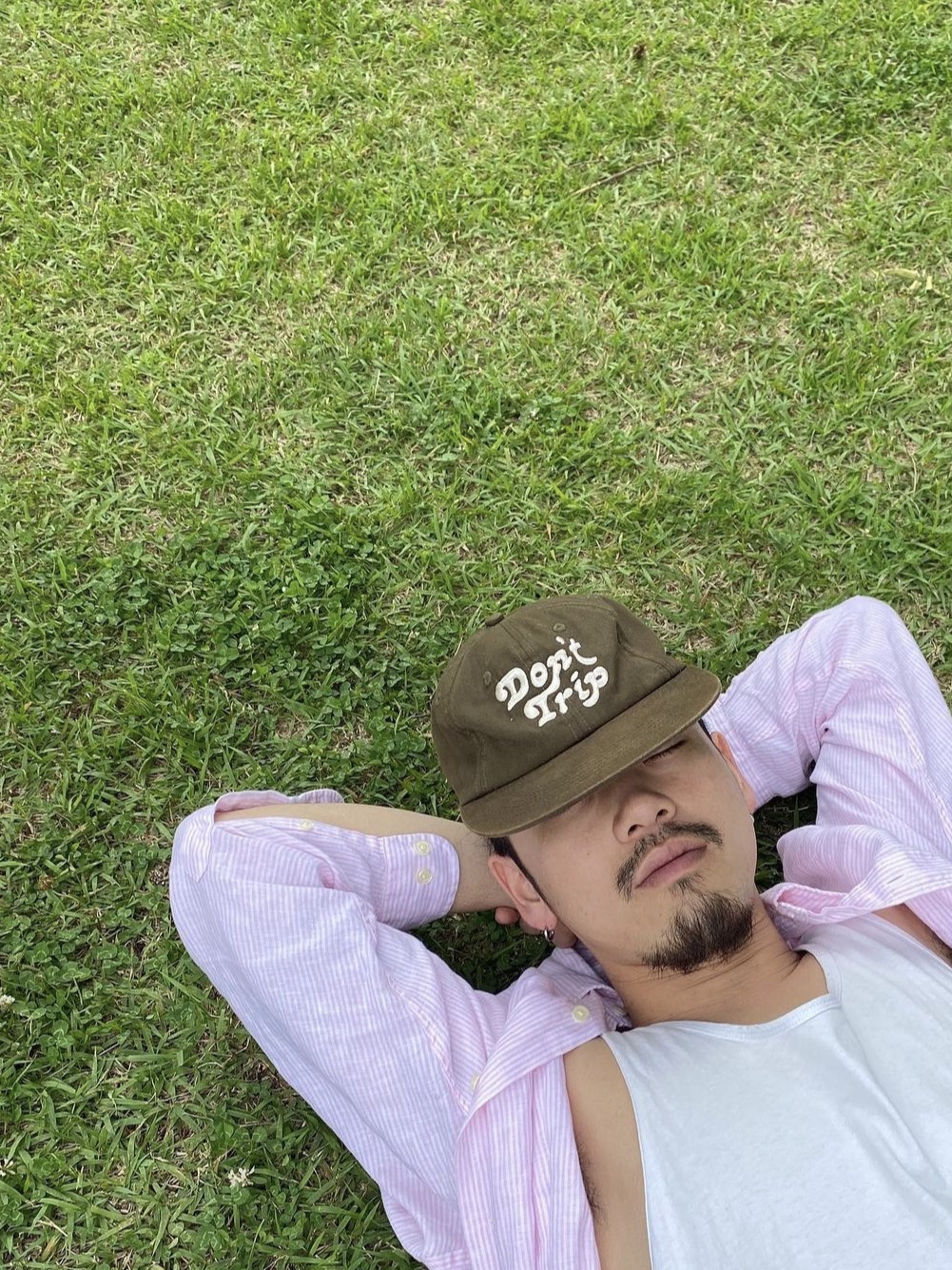 Free & Easy Don't Trip Washed Hat Moss 착용 스타일