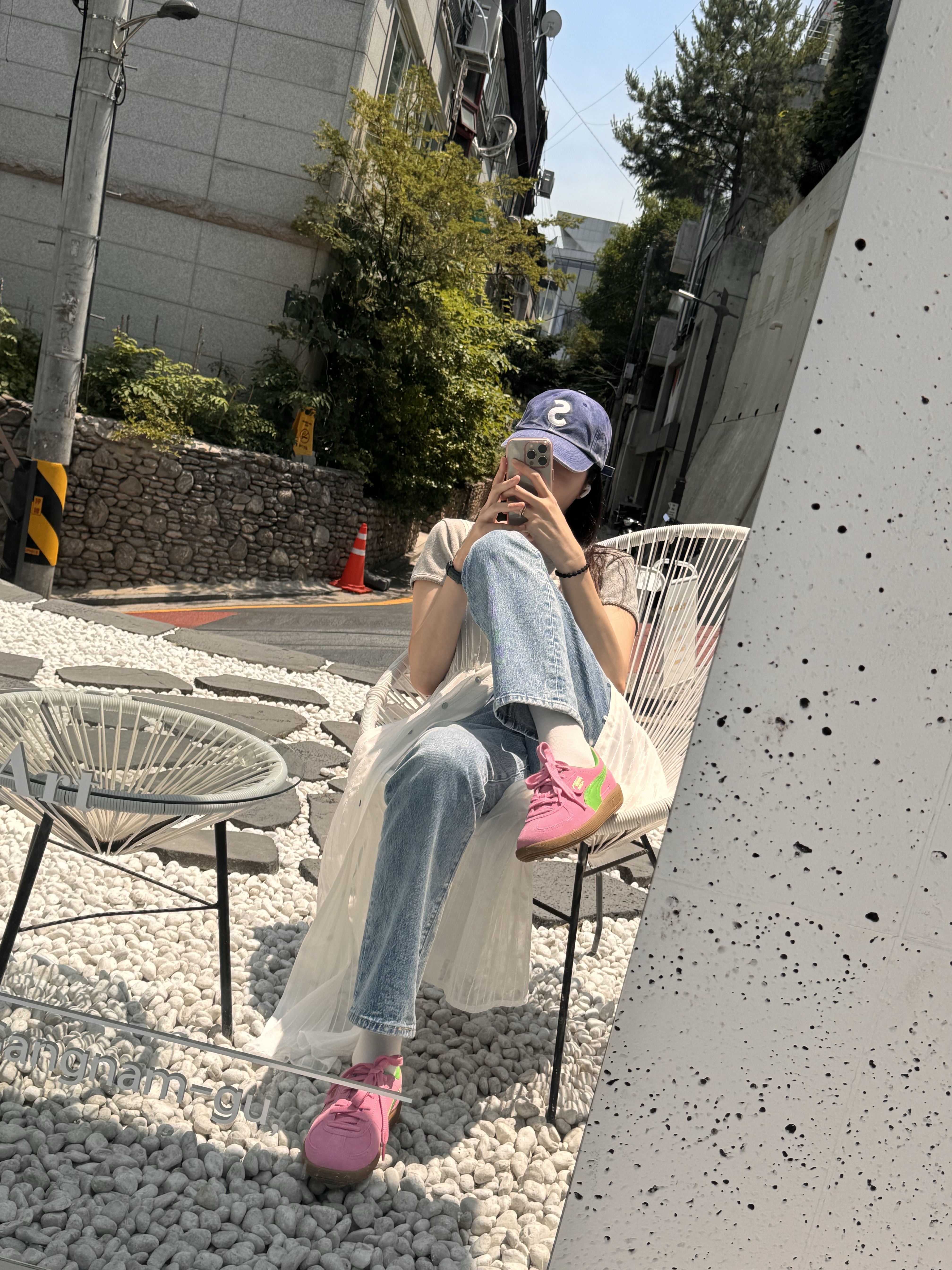 (W) Puma Palermo Special Pink Delight Green, Supreme Pigment Print S Logo 6-Panel Navy - 23FW 착용 스타일 - 1