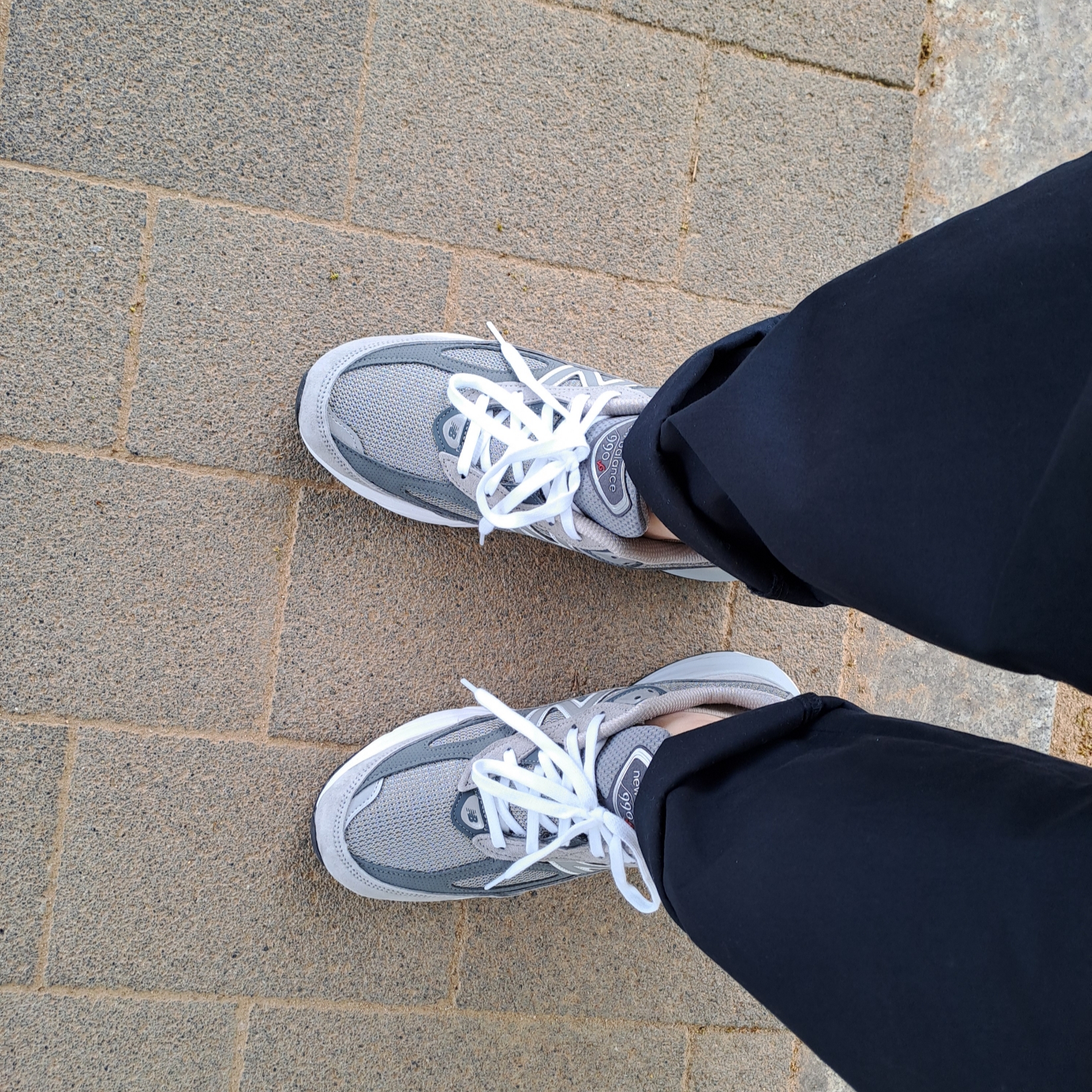New Balance 990v6 Made in USA Grey - D Standard 착용 스타일