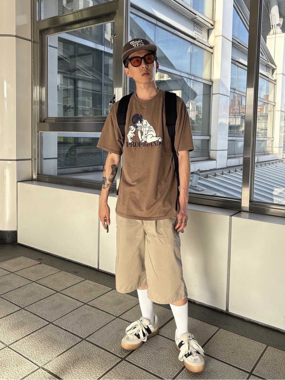 Free & Easy Don't Trip Washed Hat Brown 착용 스타일 - 1