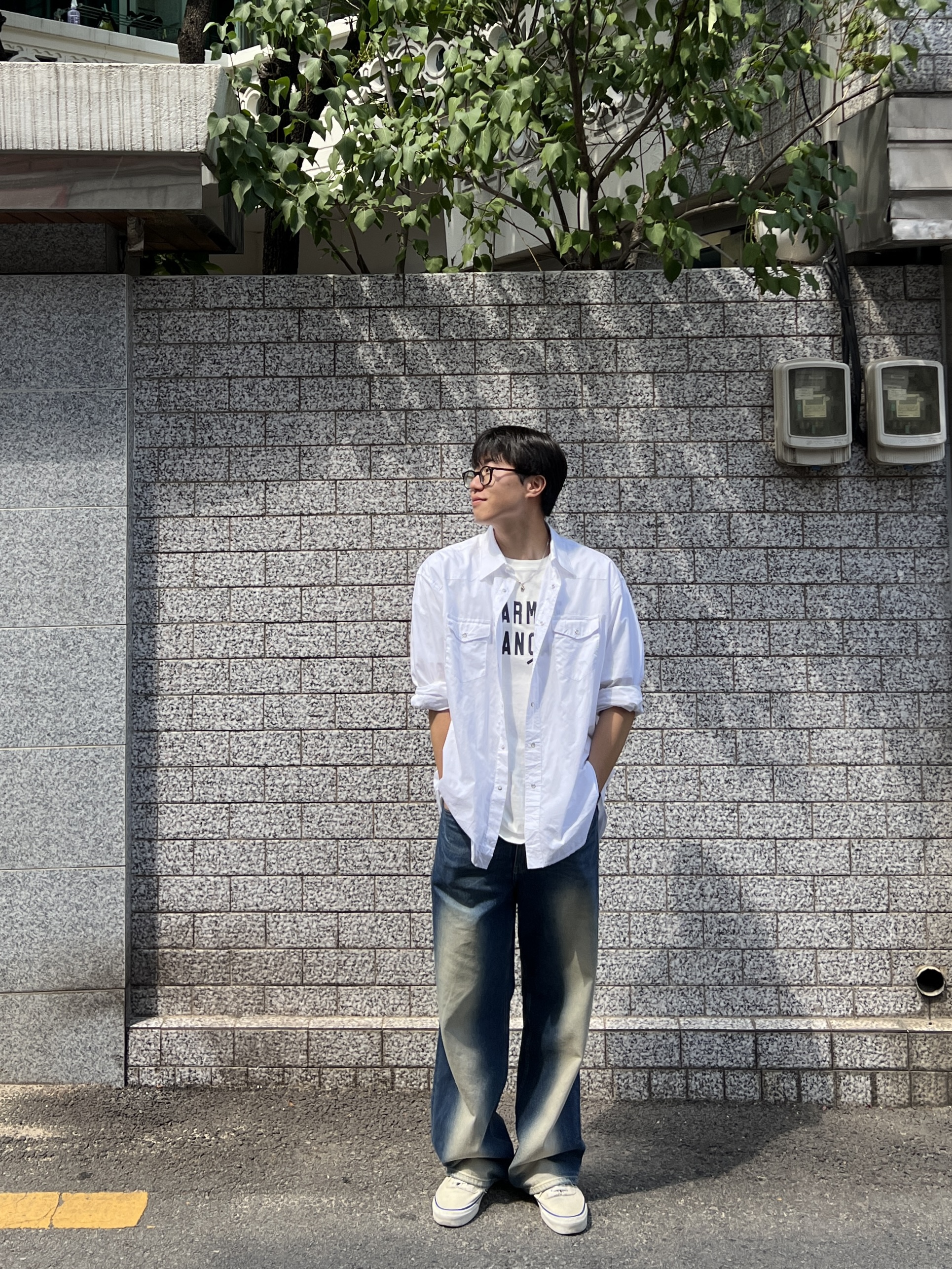 Vans Authentic White 착용 스타일 - 1