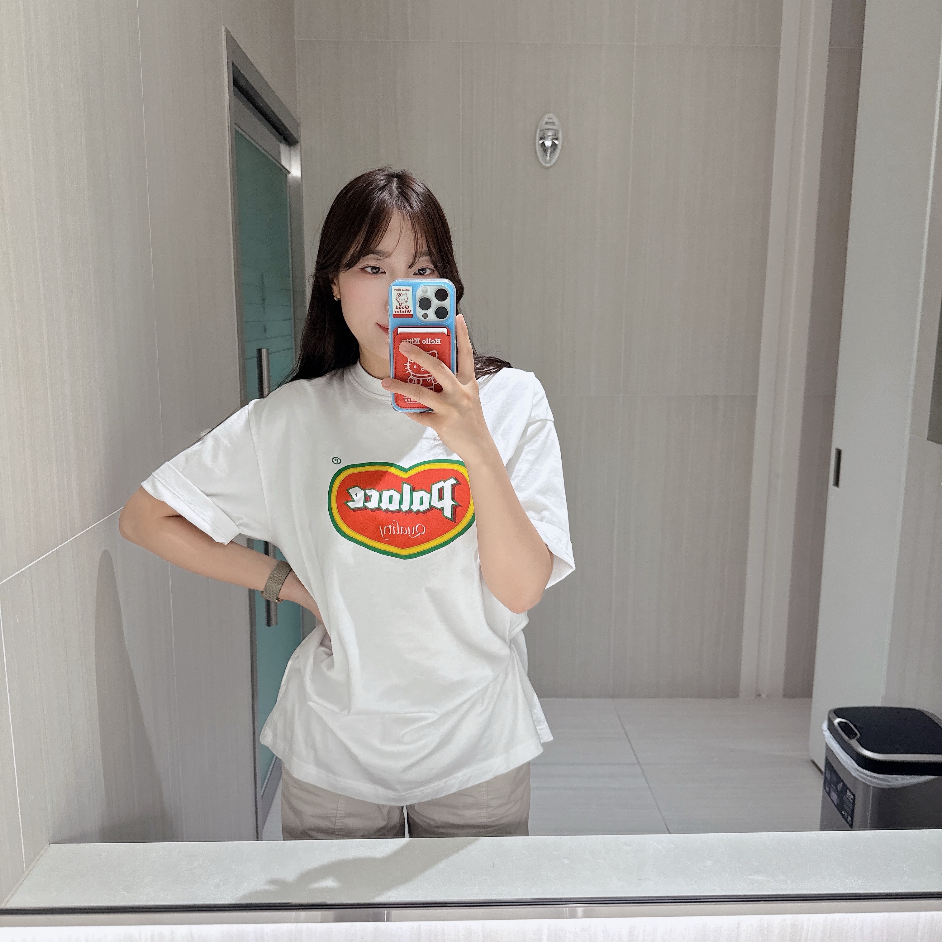 Palace Quality T-Shirt White - 24SS 착용 스타일