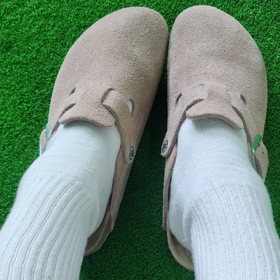 (W) Birkenstock Boston Soft Footbed Suede Leather Pink Clay - Narrow 착용 스타일 - 1