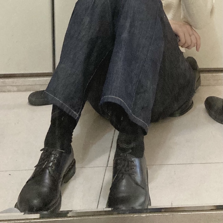 Dr. Martens 1461 Smooth Black 착용 스타일 - 2