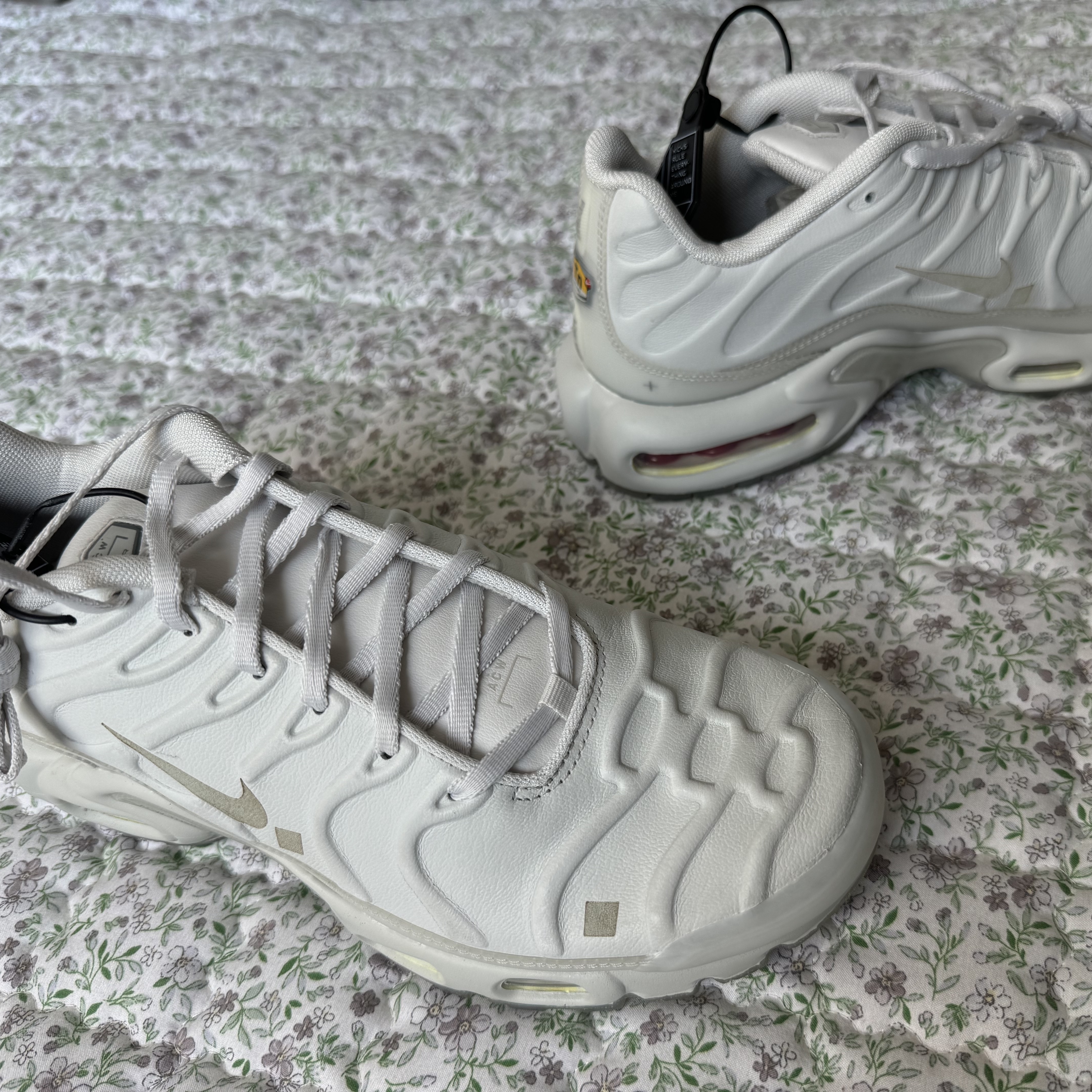 Nike x A-Cold-Wall Air Max Plus Stone 착용 스타일