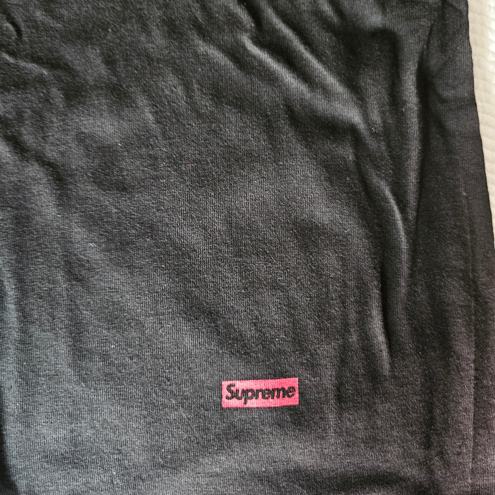 Supreme Hanes Tagless T-Shirts Black (3 Pack) 착용 스타일