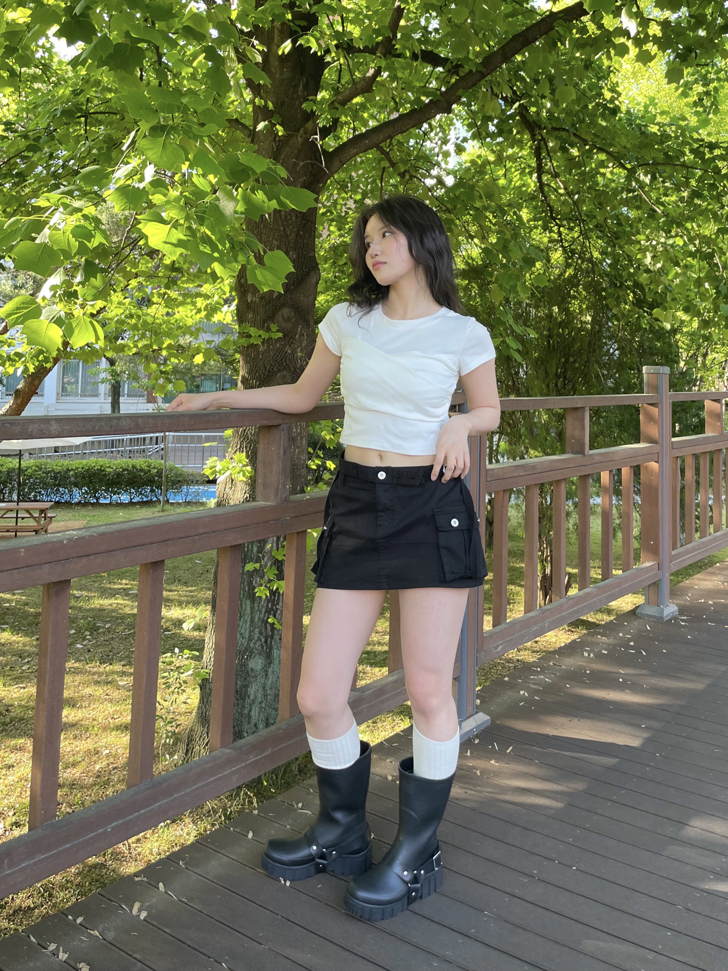 (W) Zara Buckled Biker Flat Ankle Boots Black 착용 스타일 - 1