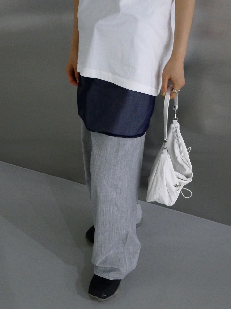 Yieyie Women Sophia Bag Cloud White, Yieyie Women Sophia Bag Glossy Ivory 착용 스타일
