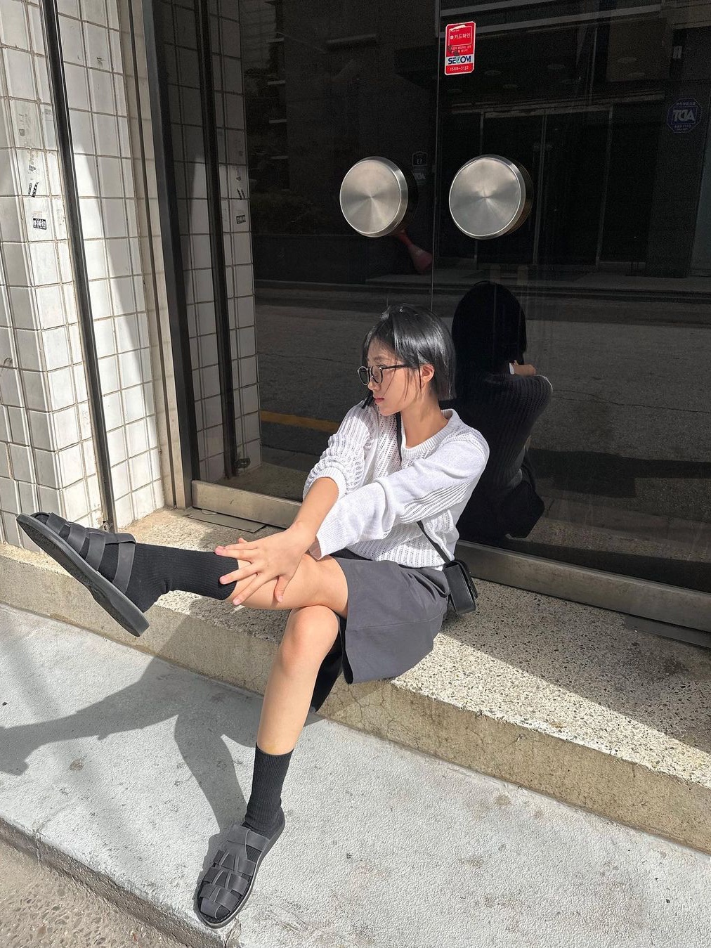 Jerusalem Sandals X Mfg No.1063 Michael Slide Black Nubuck 착용 스타일 - 3