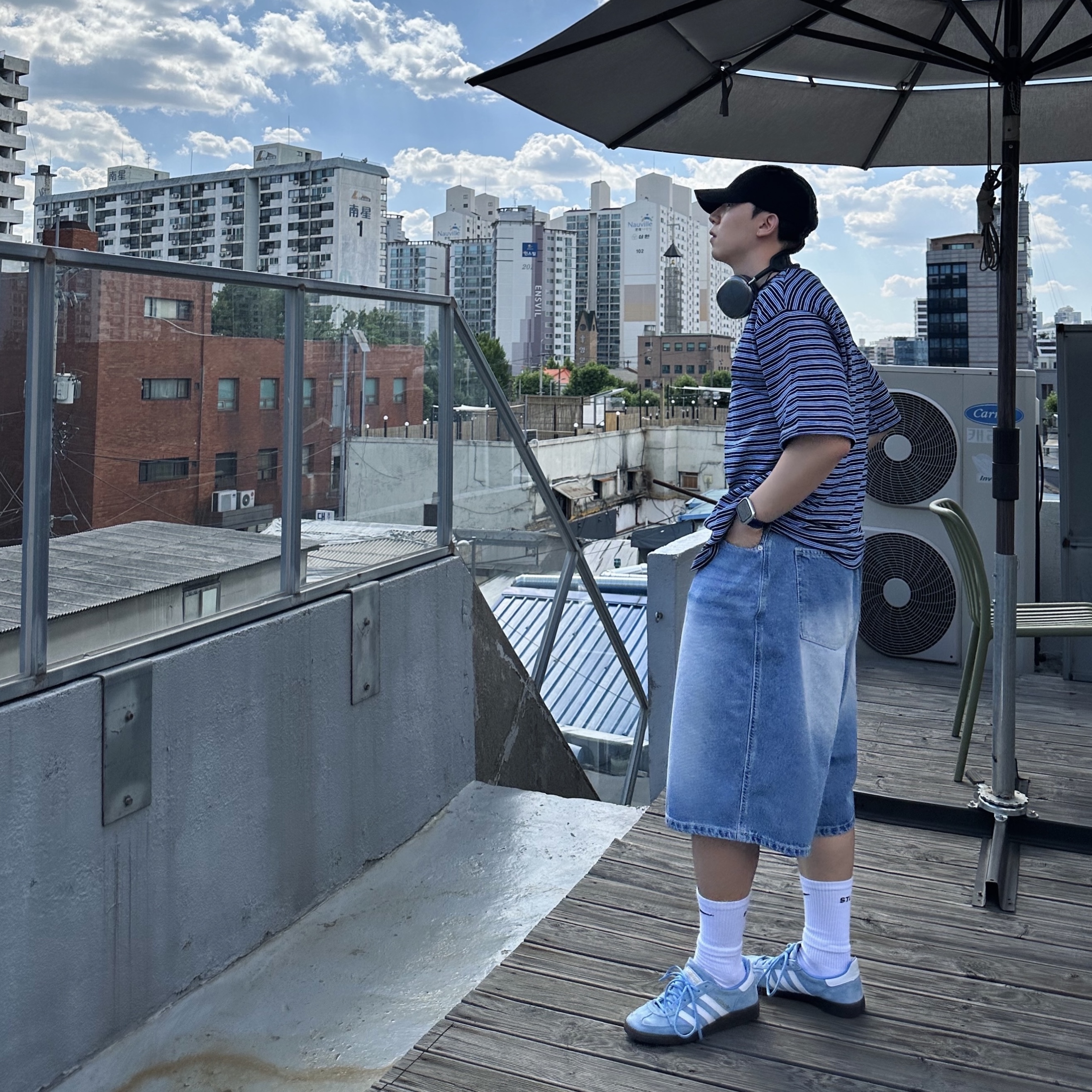 Adidas Spezial Handball Light Blue 착용 스타일