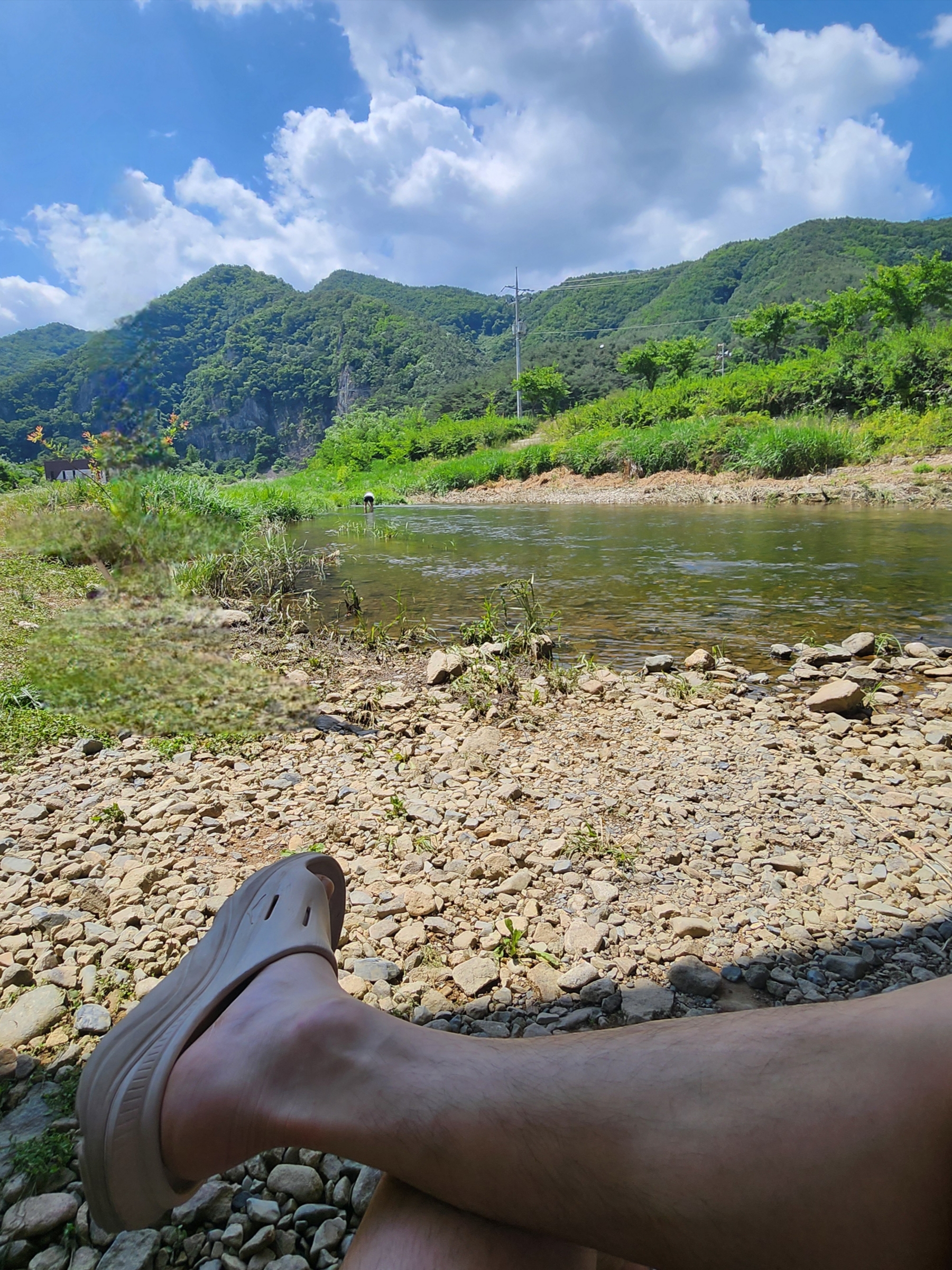 Hoka Ora Recovery Slide 3 Shifting Sand 착용 스타일