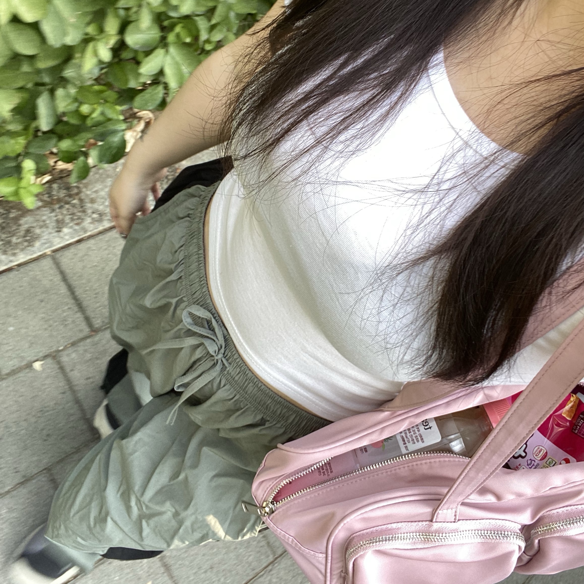 (W) Diesel T-Angie Peekaboo Logo T-Shirt White, (W) Asics Gel-Kayano 14 White Midnight 착용 스타일 - 3